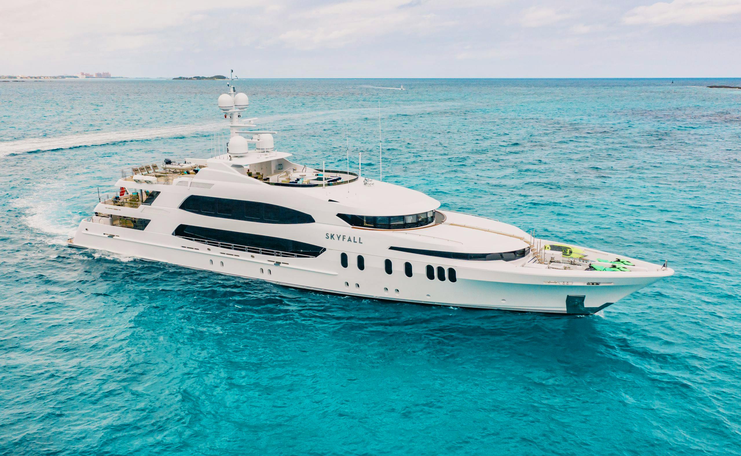 yacht skyfall portofino proprietario
