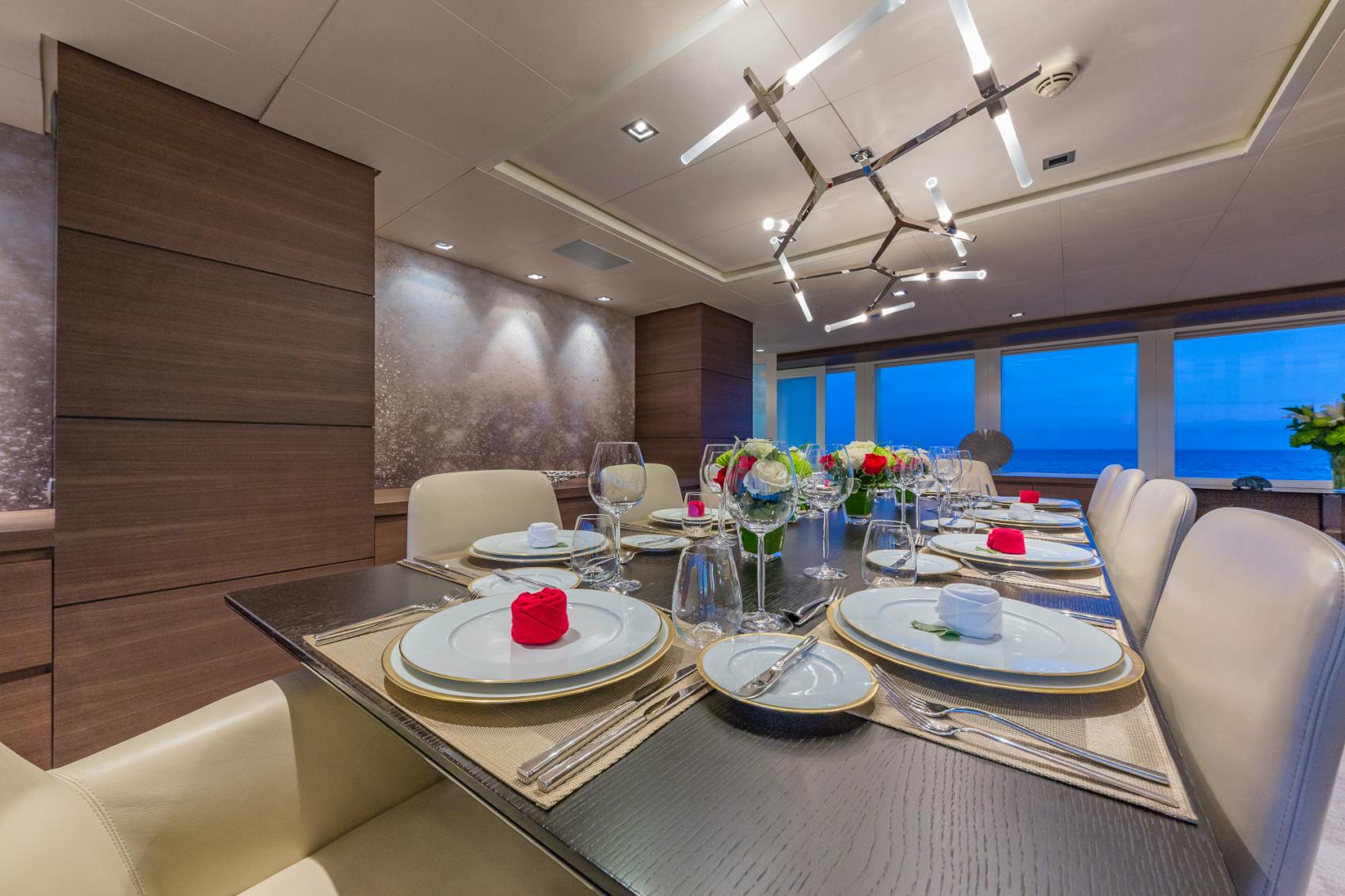 Features for BIG SKY Private Luxury Yacht For charter