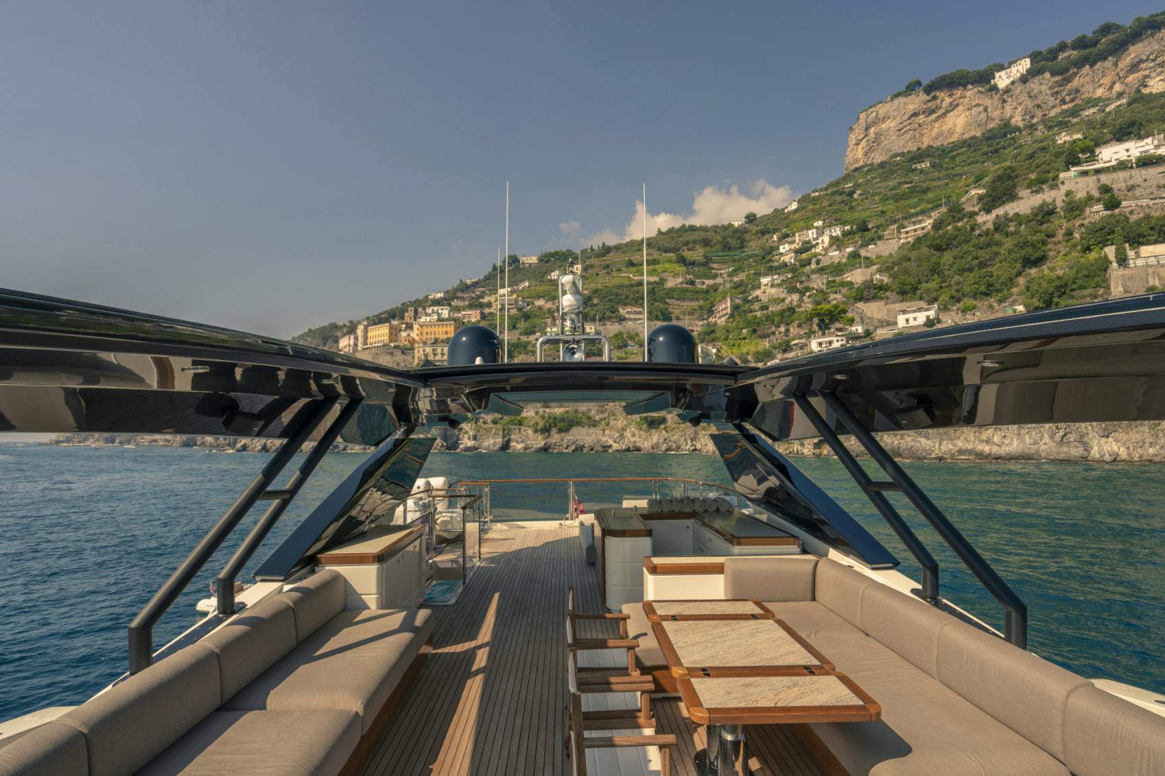 Seasonal Rates for VIVALDI Private Luxury Yacht For Charter