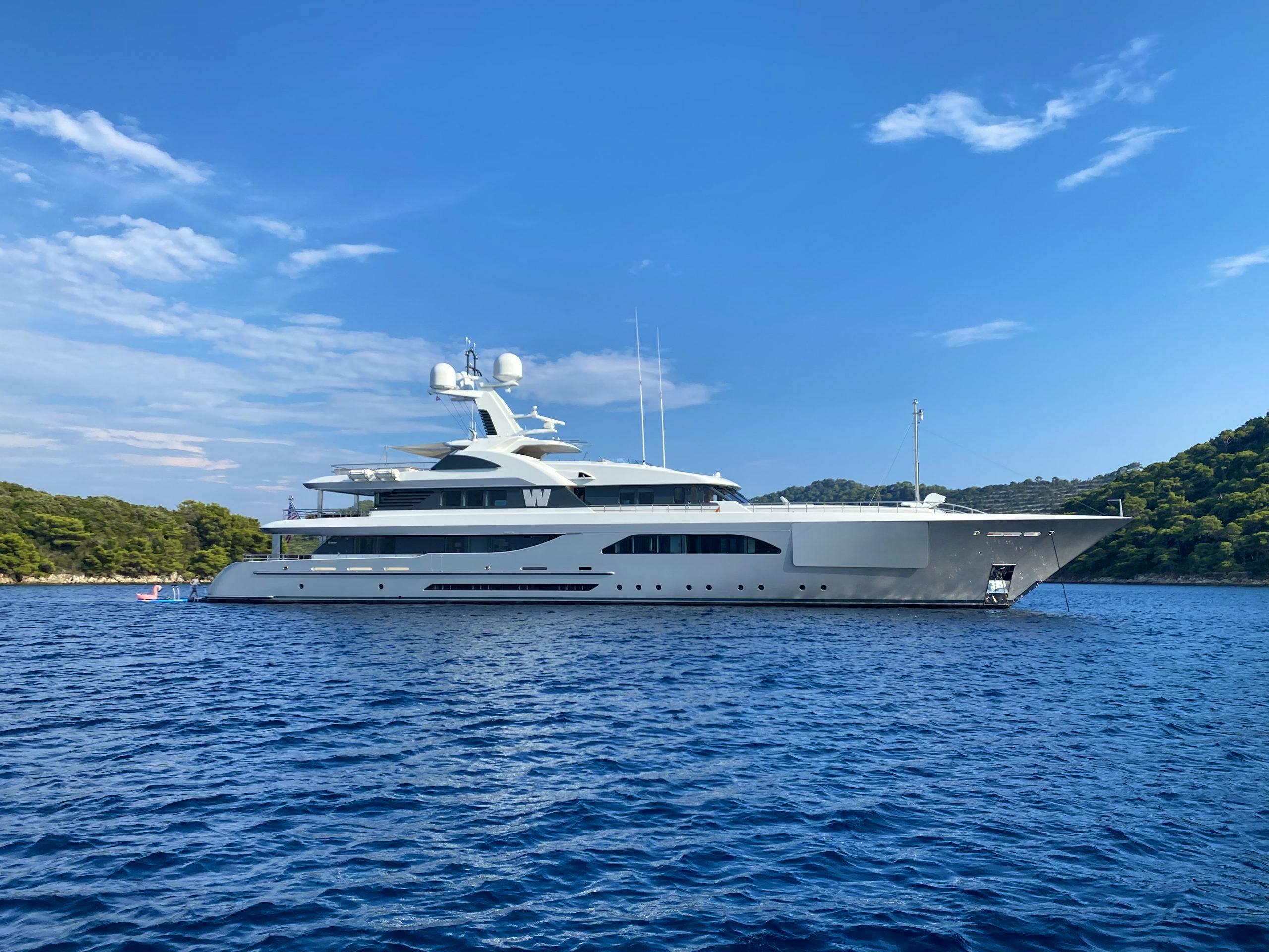 W Yacht for Charter Feadship Luxury Yacht Charter Define Charter Yacht