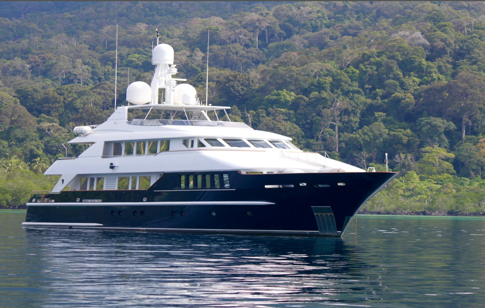 Watch Video for LADY AZUL Yacht for Charter