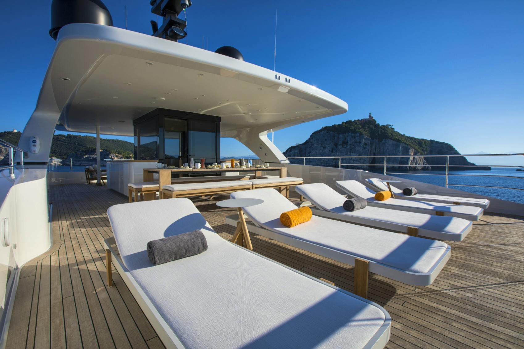 Features for MOKA Private Luxury Yacht For charter
