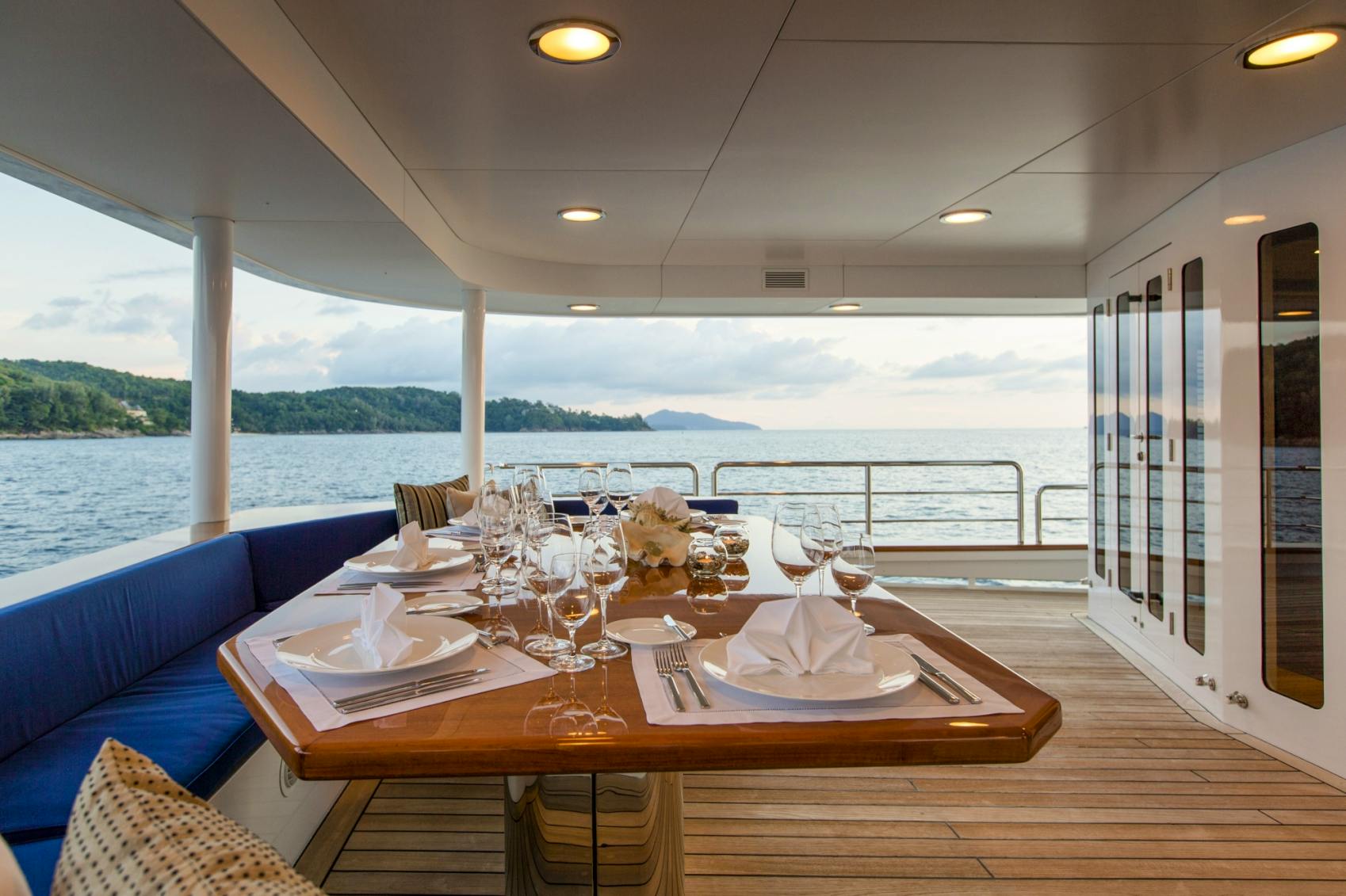 Seasonal Rates for NORTHERN SUN Private Luxury Yacht For Charter