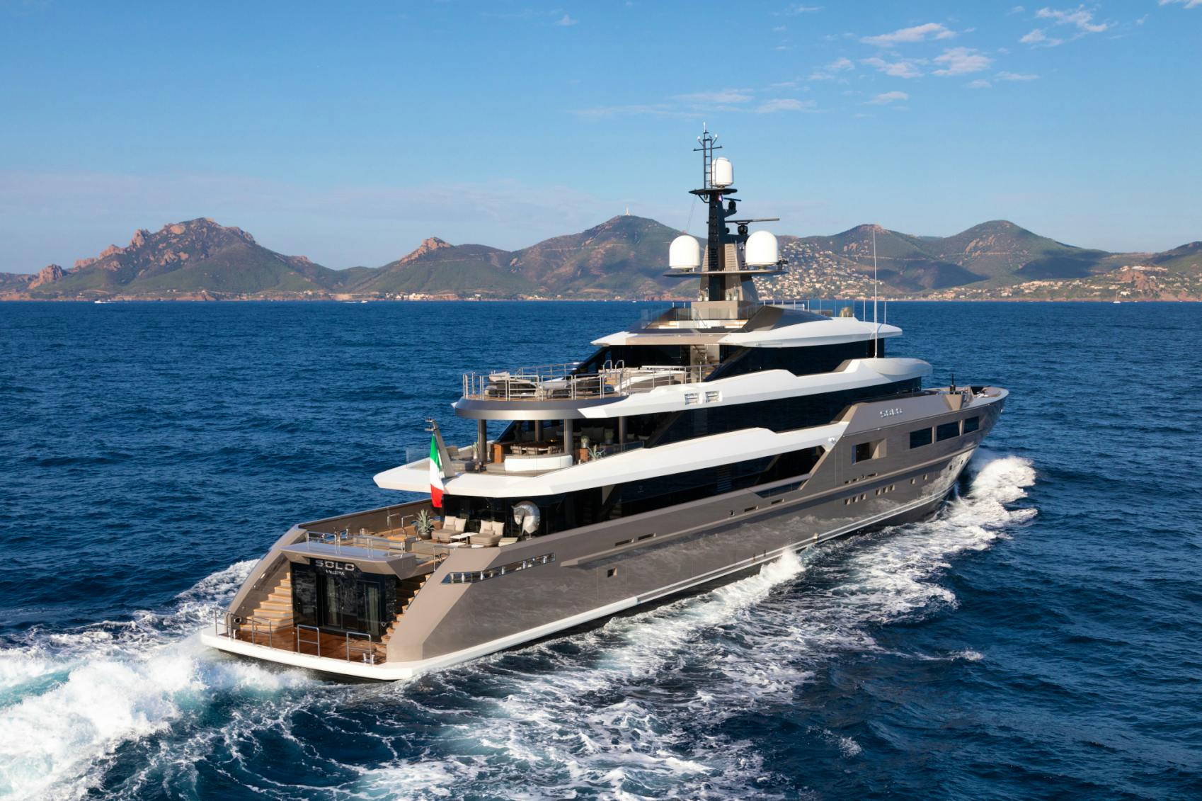 Tendar & Toys for SOLO Private Luxury Yacht For charter