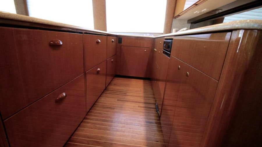 No Name Yacht For Sale 65 Viking 2003