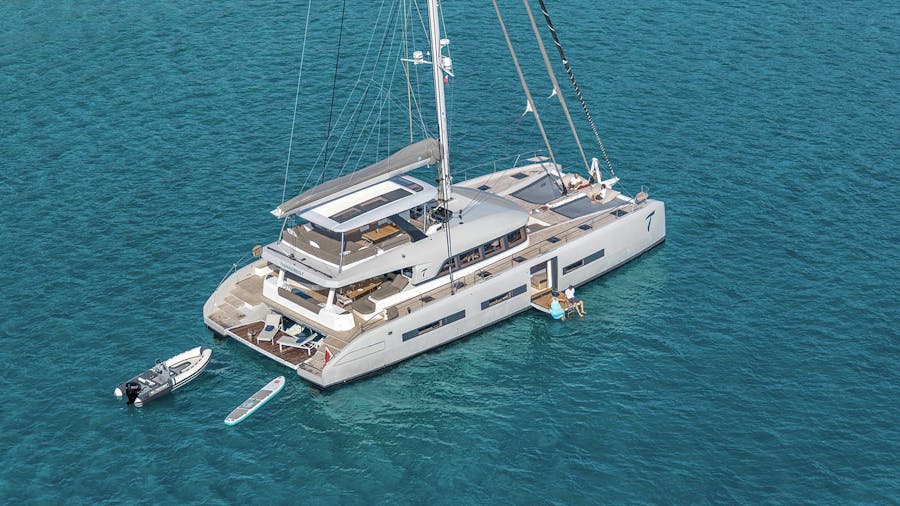 Thunderbolt Yacht For Charter Lagoon Luxury Yacht Charter