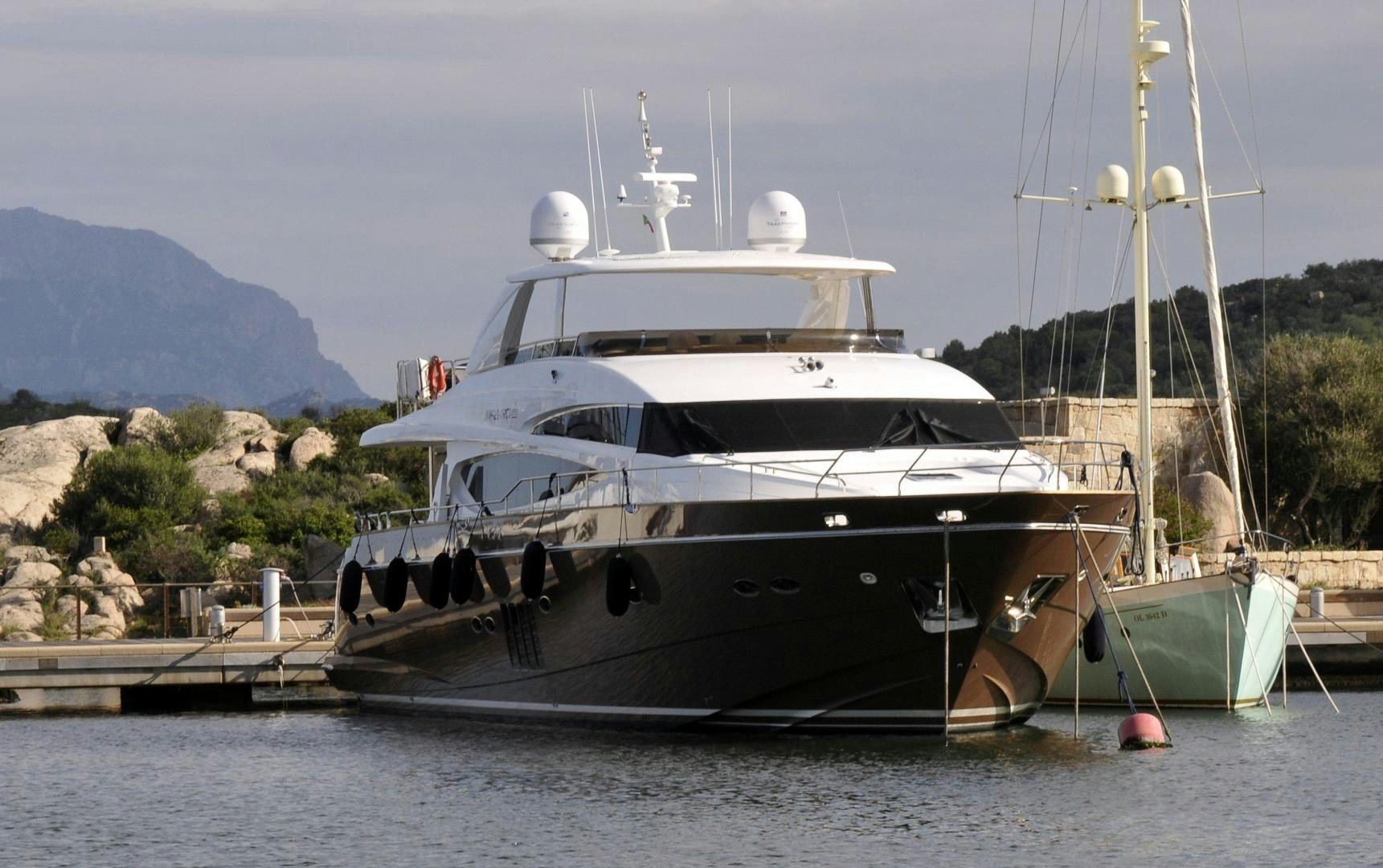 None aboard NO NAME Yacht for Sale