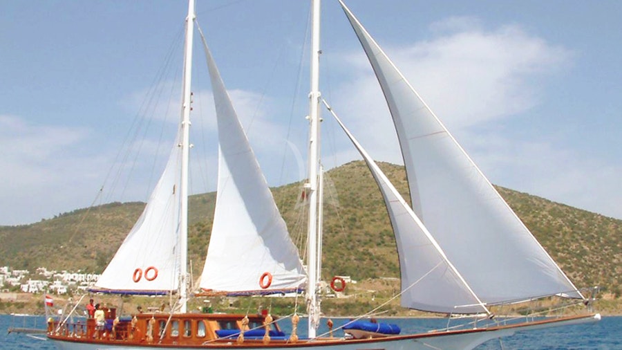 Adara Yacht