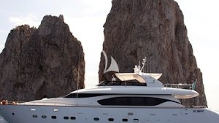DUBAI Yacht