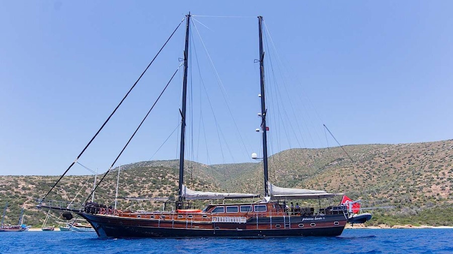PRINCESS KARIA II Yacht
