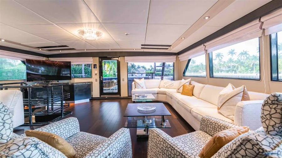 Chimera Yacht For Sale 125 Broward 1989