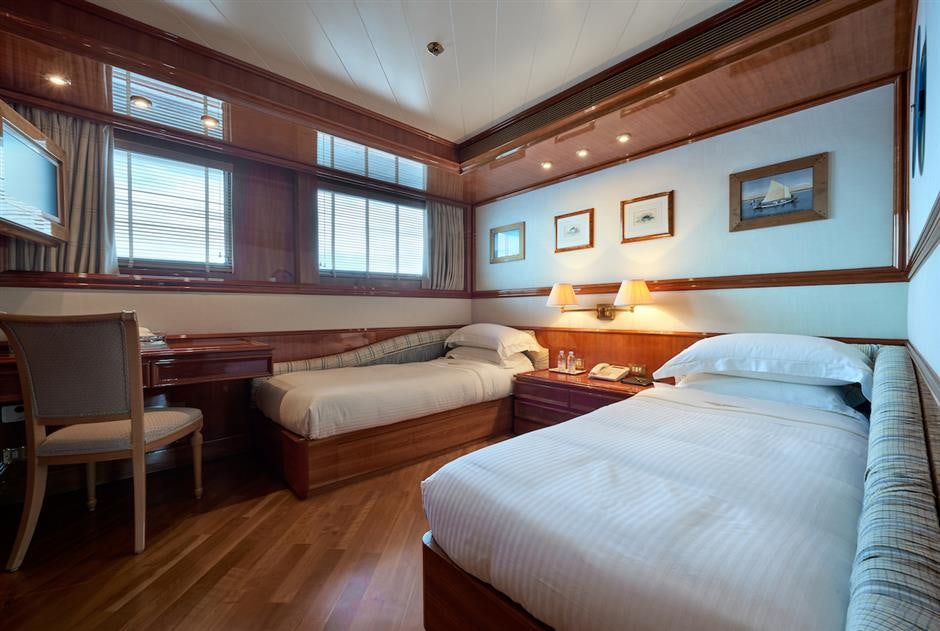 None aboard NO NAME Yacht for Sale