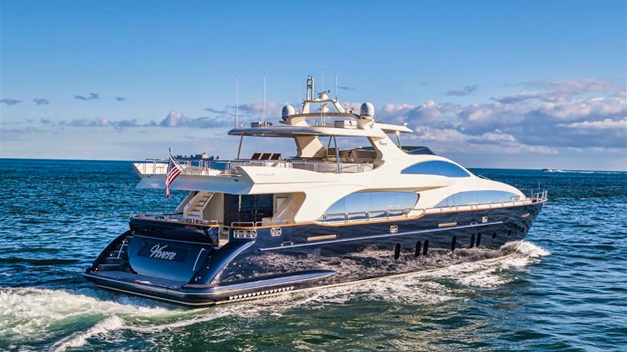 VIVERE Yacht for Sale 116 AZIMUT 2007 VIVERE Yacht for Sale 116 AZIMUT 2007