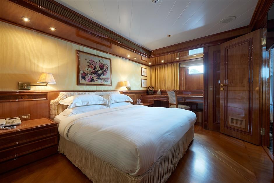 None aboard NO NAME Yacht for Sale