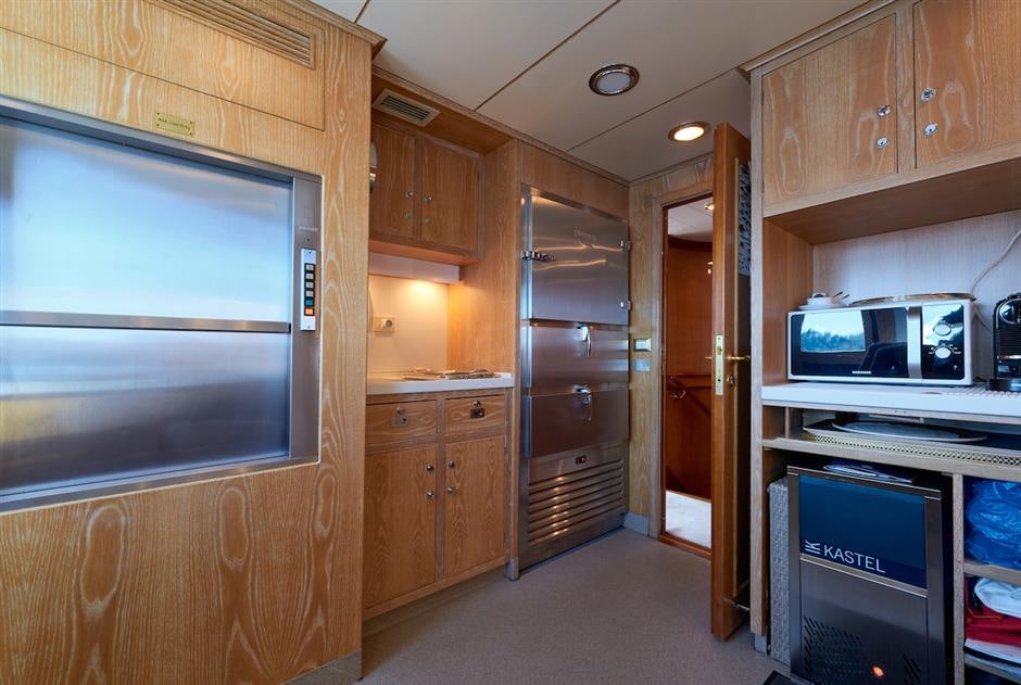 None aboard NO NAME Yacht for Sale