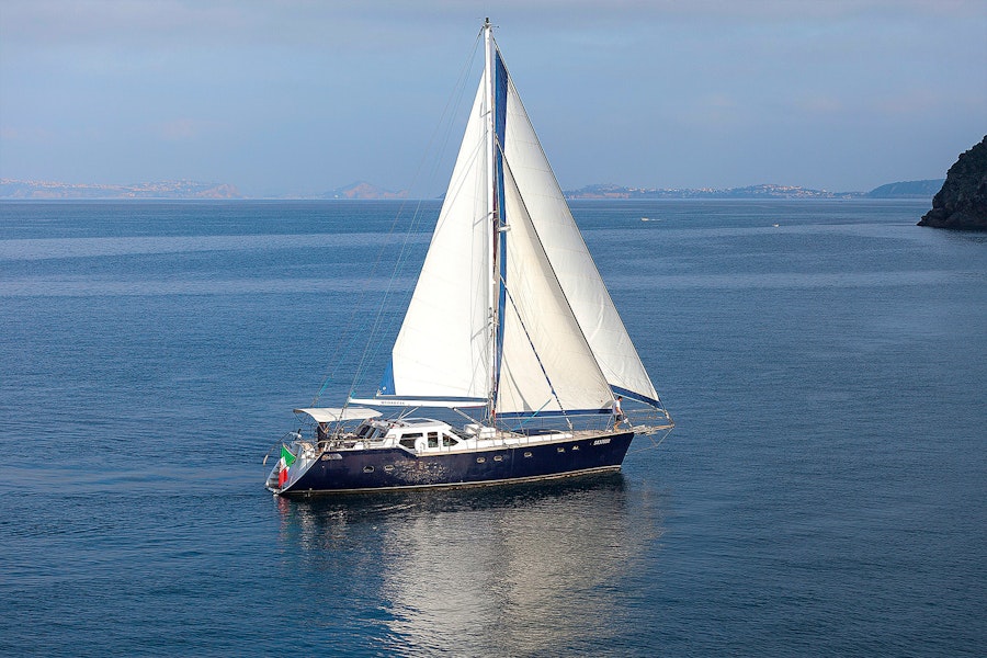 Tendar & Toys for MYOSOTIS Private Luxury Yacht For charter