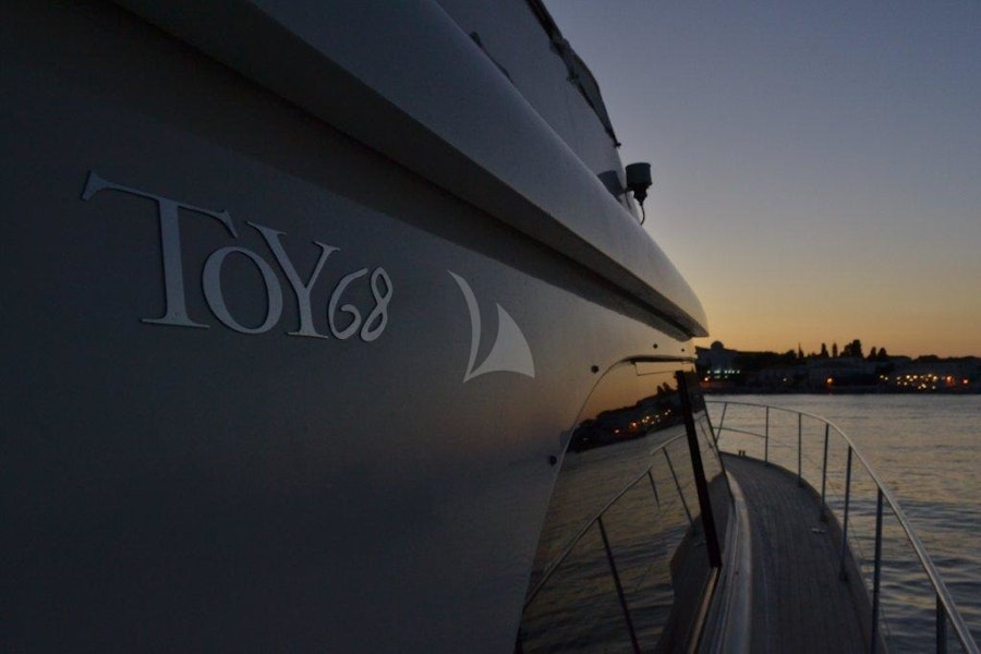 Tendar & Toys for NOI TOY Private Luxury Yacht For charter