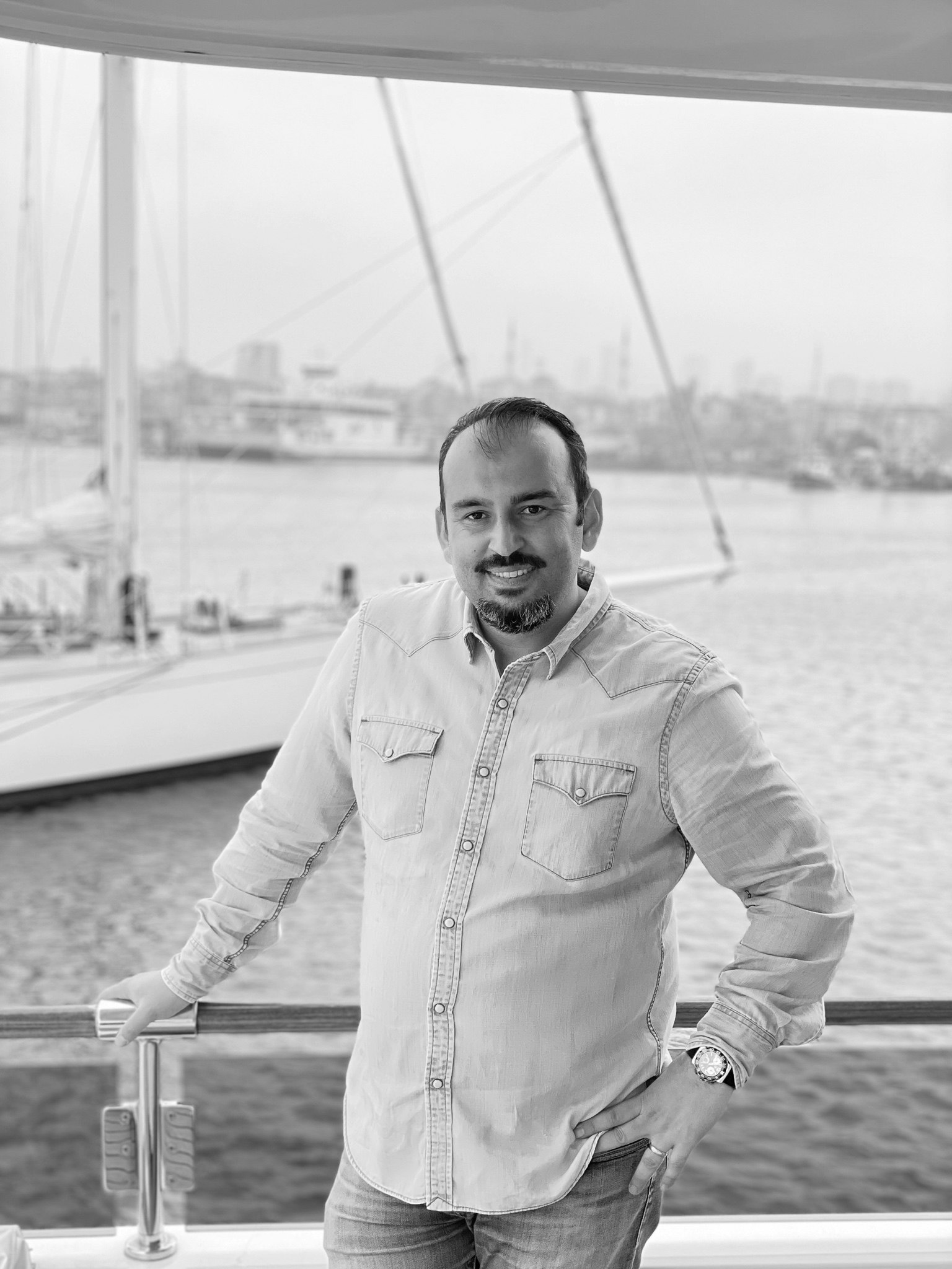 Deniz Kaymaz, Yacht Brokers - Monaco N&J