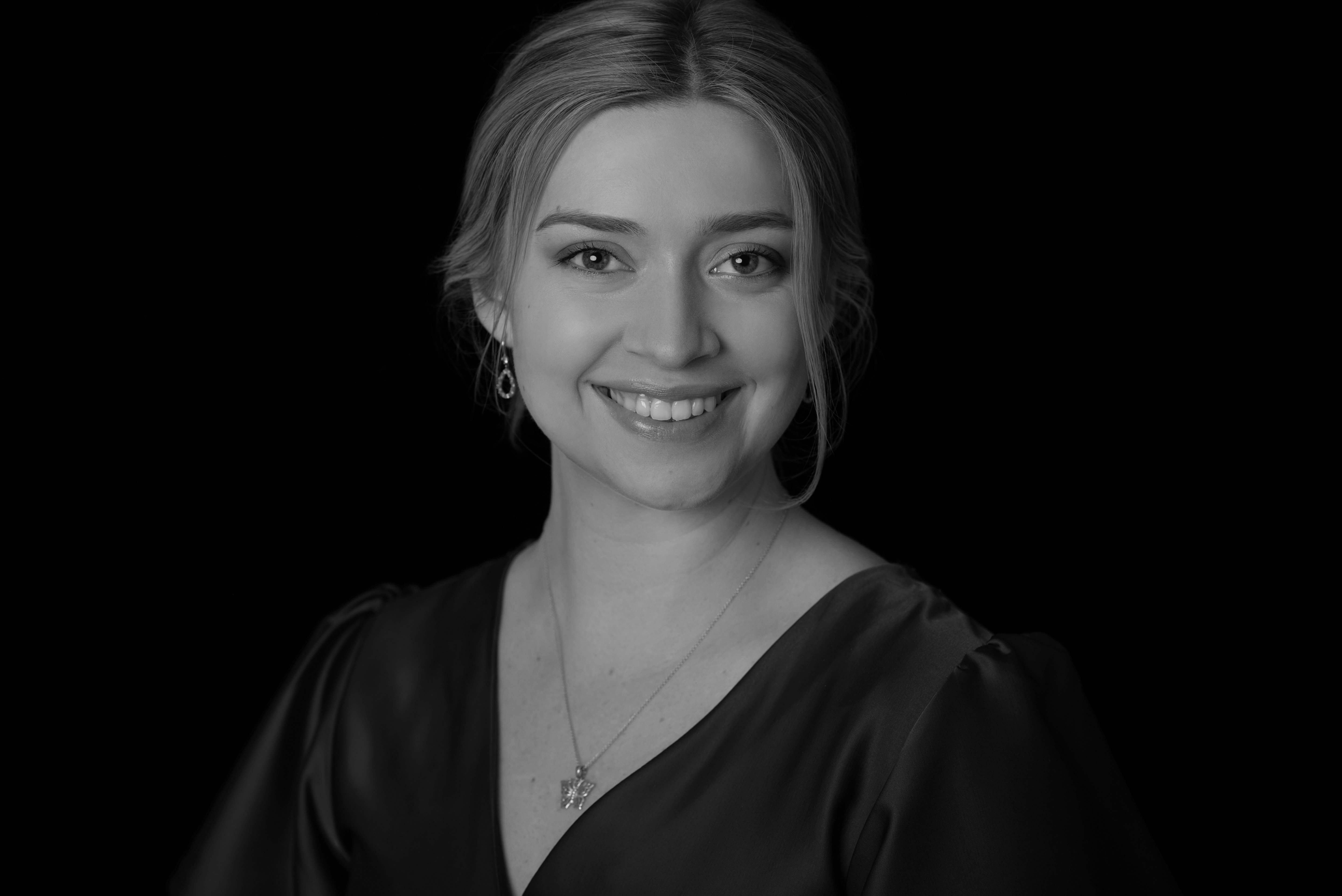 Nellie Horvath, Yacht Brokers - Newport N&J