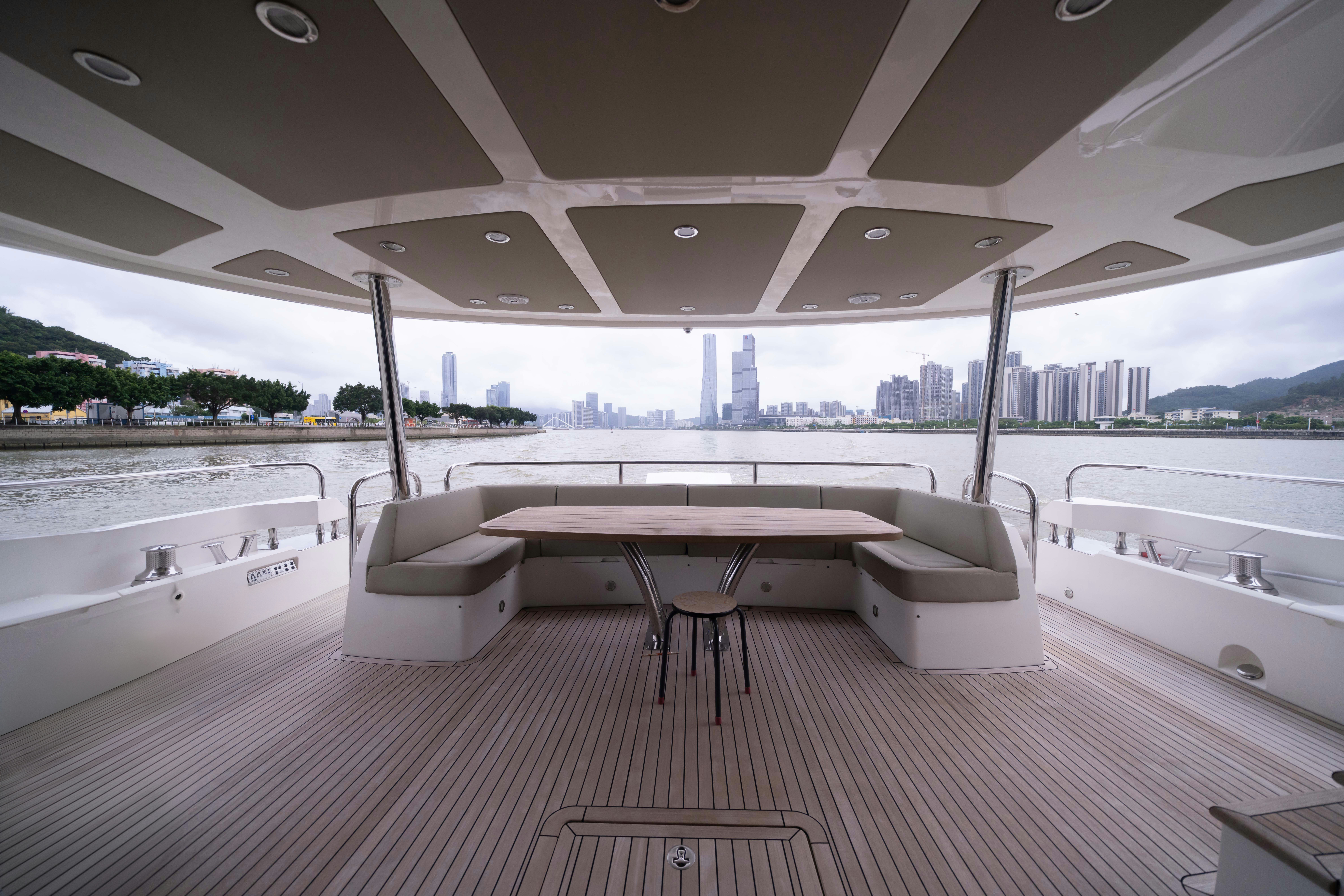 SEACOR Marine announces share and warrant purchase from