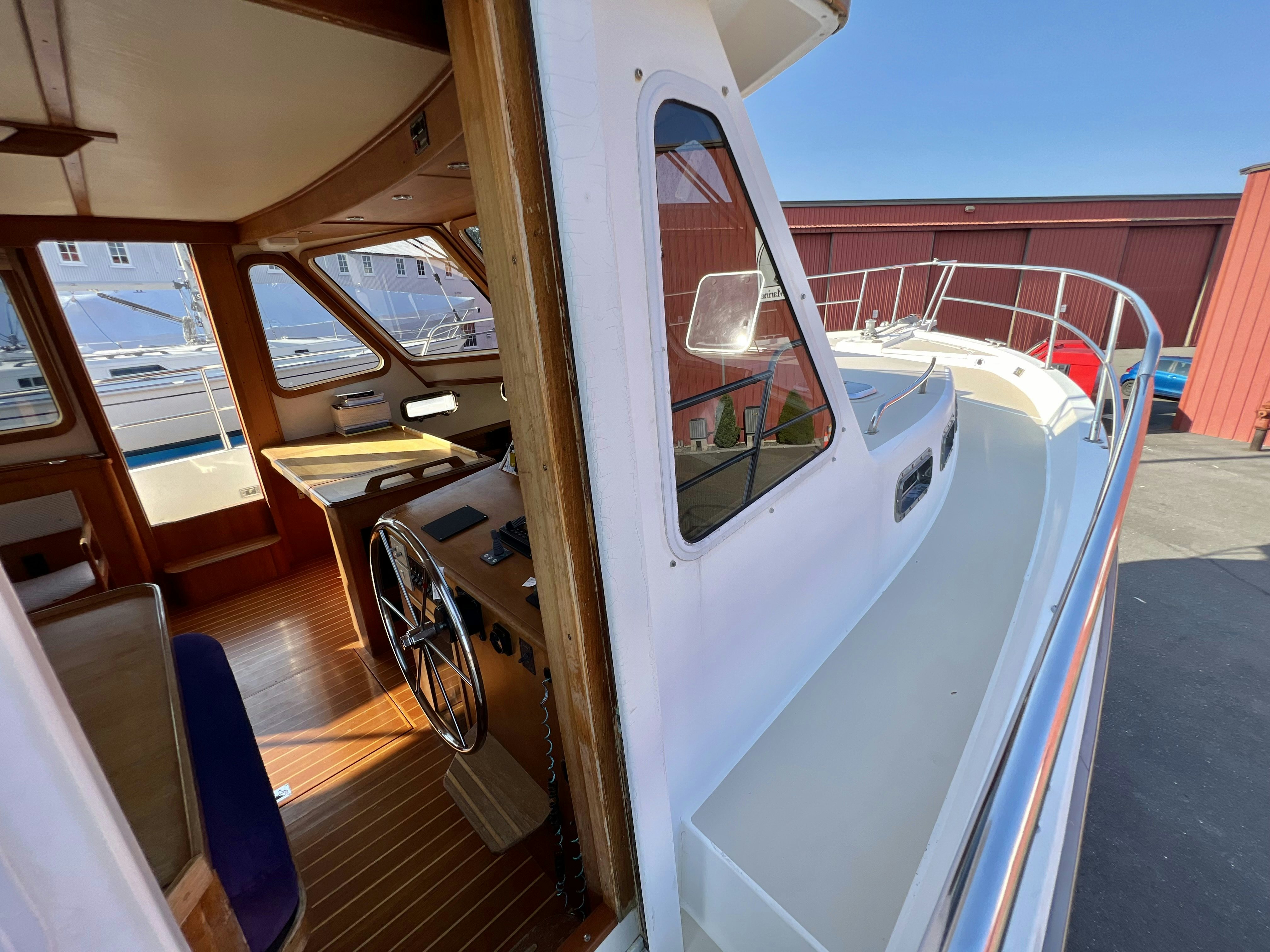 inside of a boat aboard SWAMP FOX Yacht for Sale