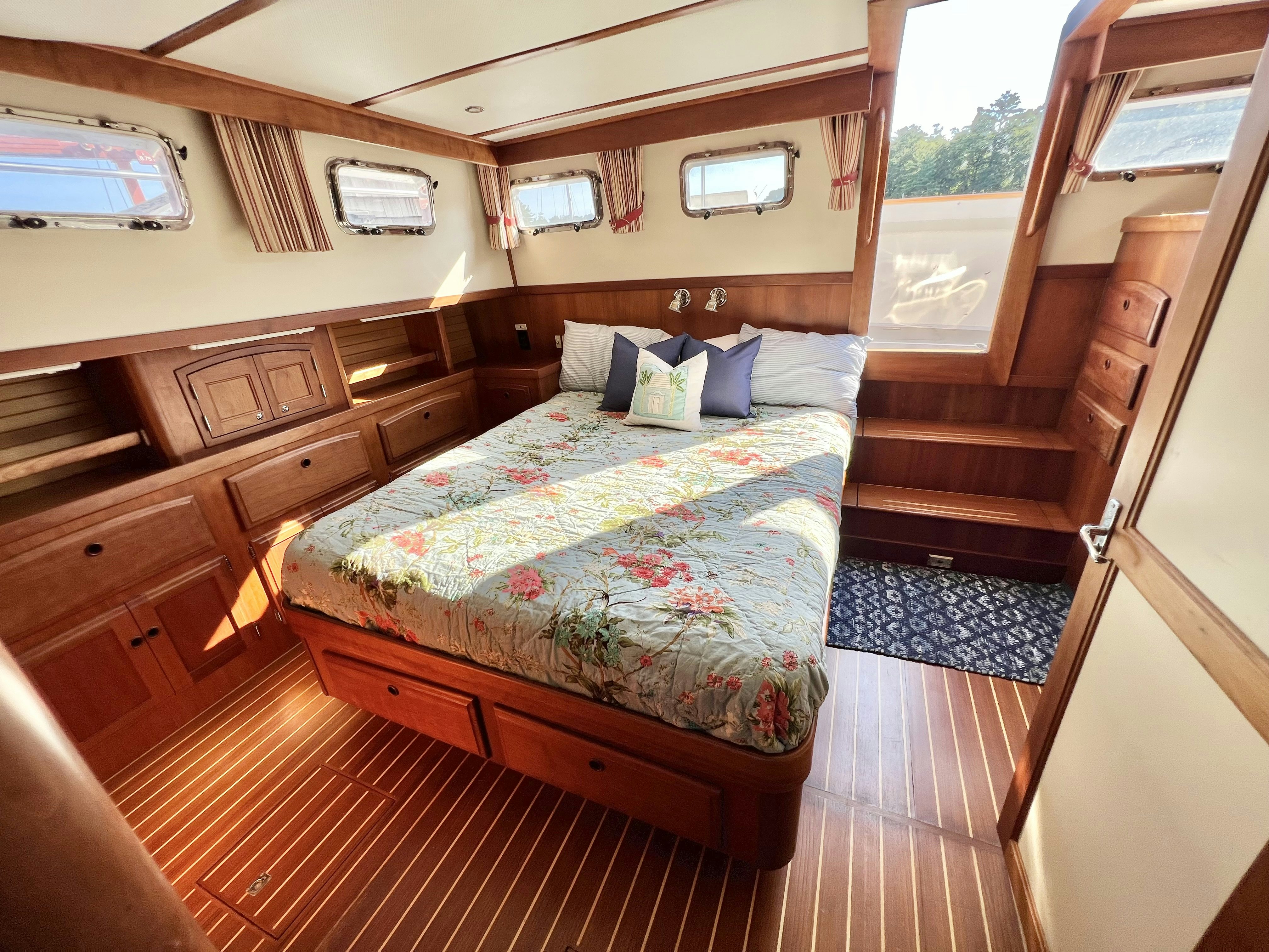 a bed in a cabin aboard SWAMP FOX Yacht for Sale
