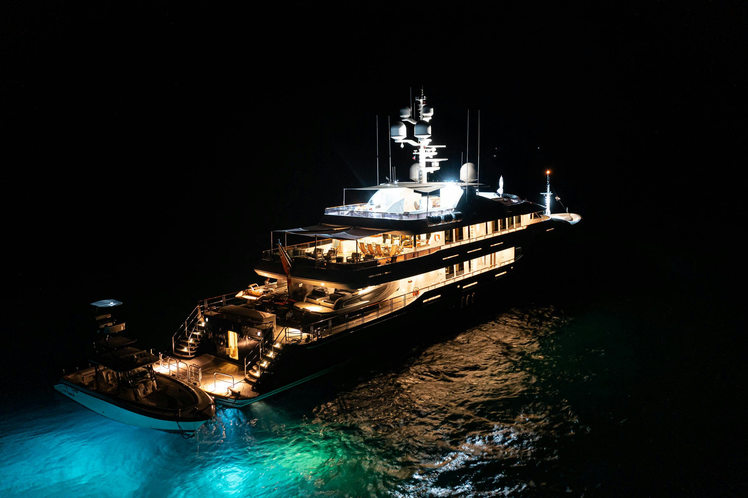 a large ship in the water aboard UNBRIDLED Yacht for Charter