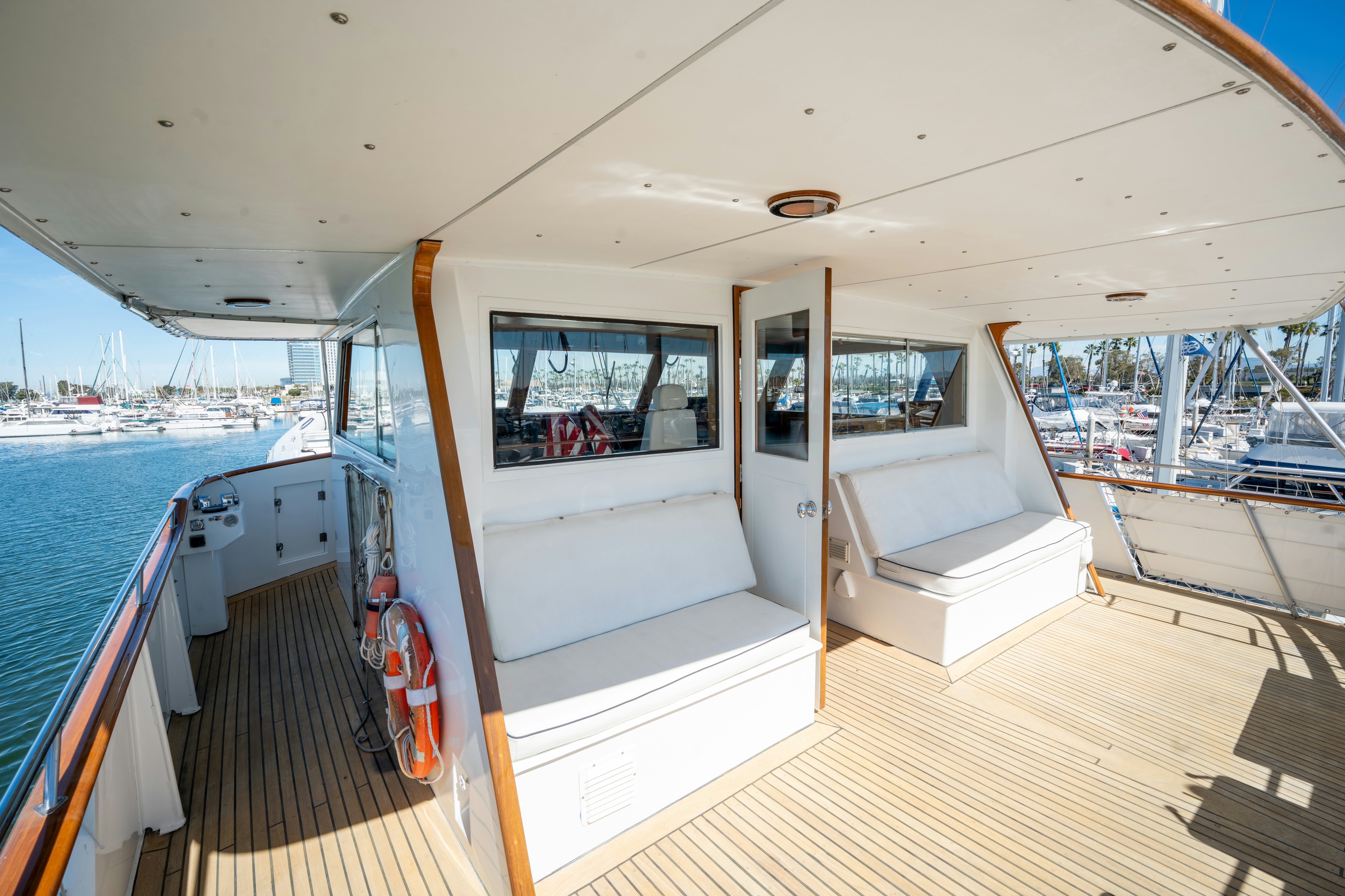 inside of a boat aboard NORDIC STAR Yacht for Sale