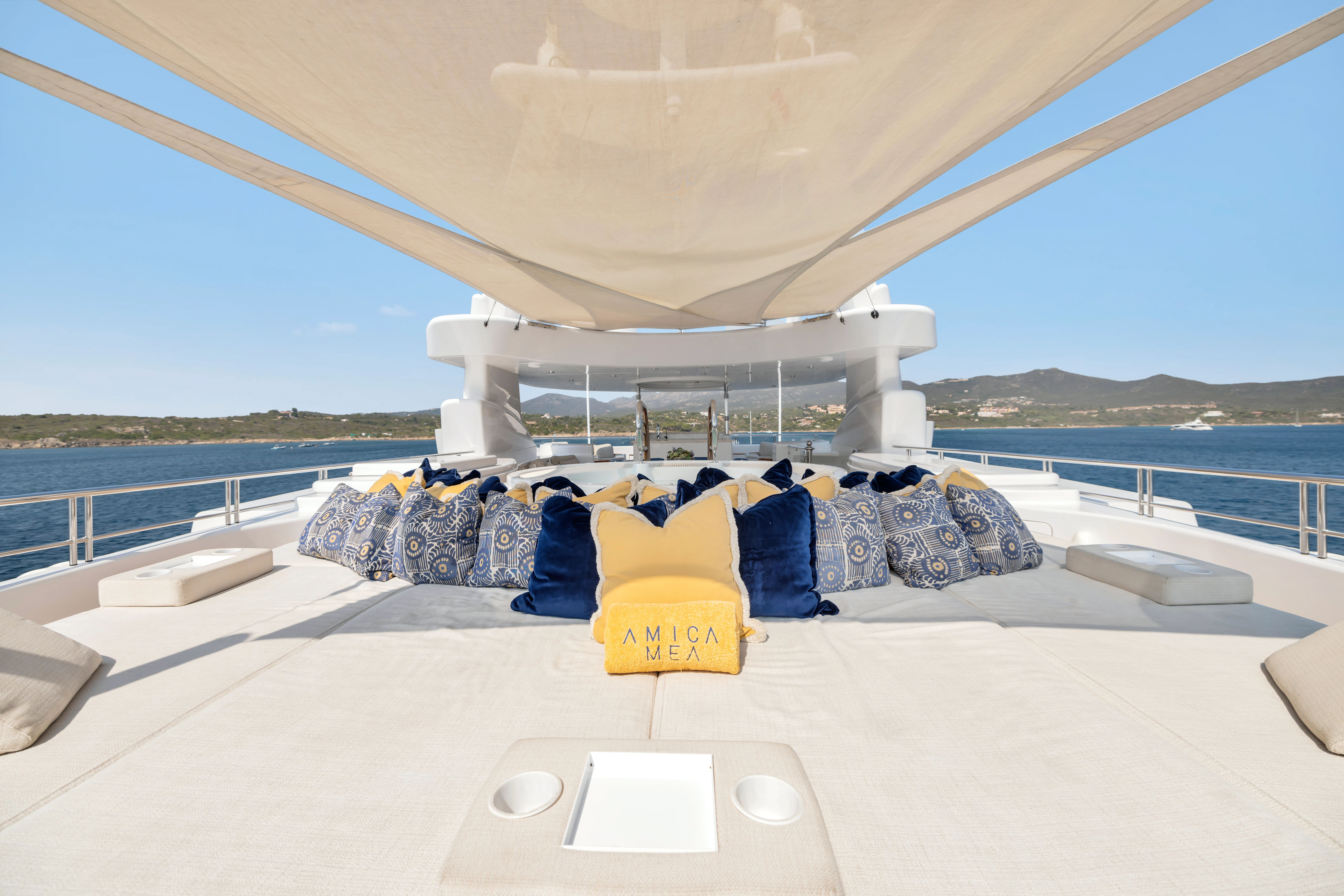a boat with a yellow stripe aboard AMICA MEA Yacht for Sale