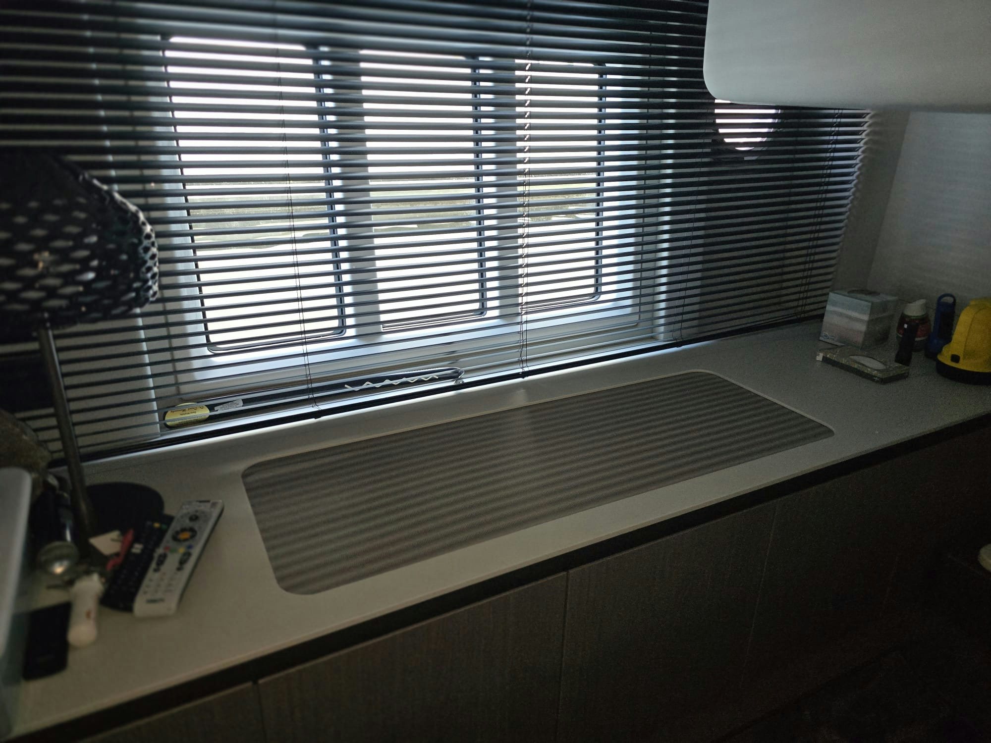 a window with a vent aboard ENDLESS SUMMER Yacht for Sale