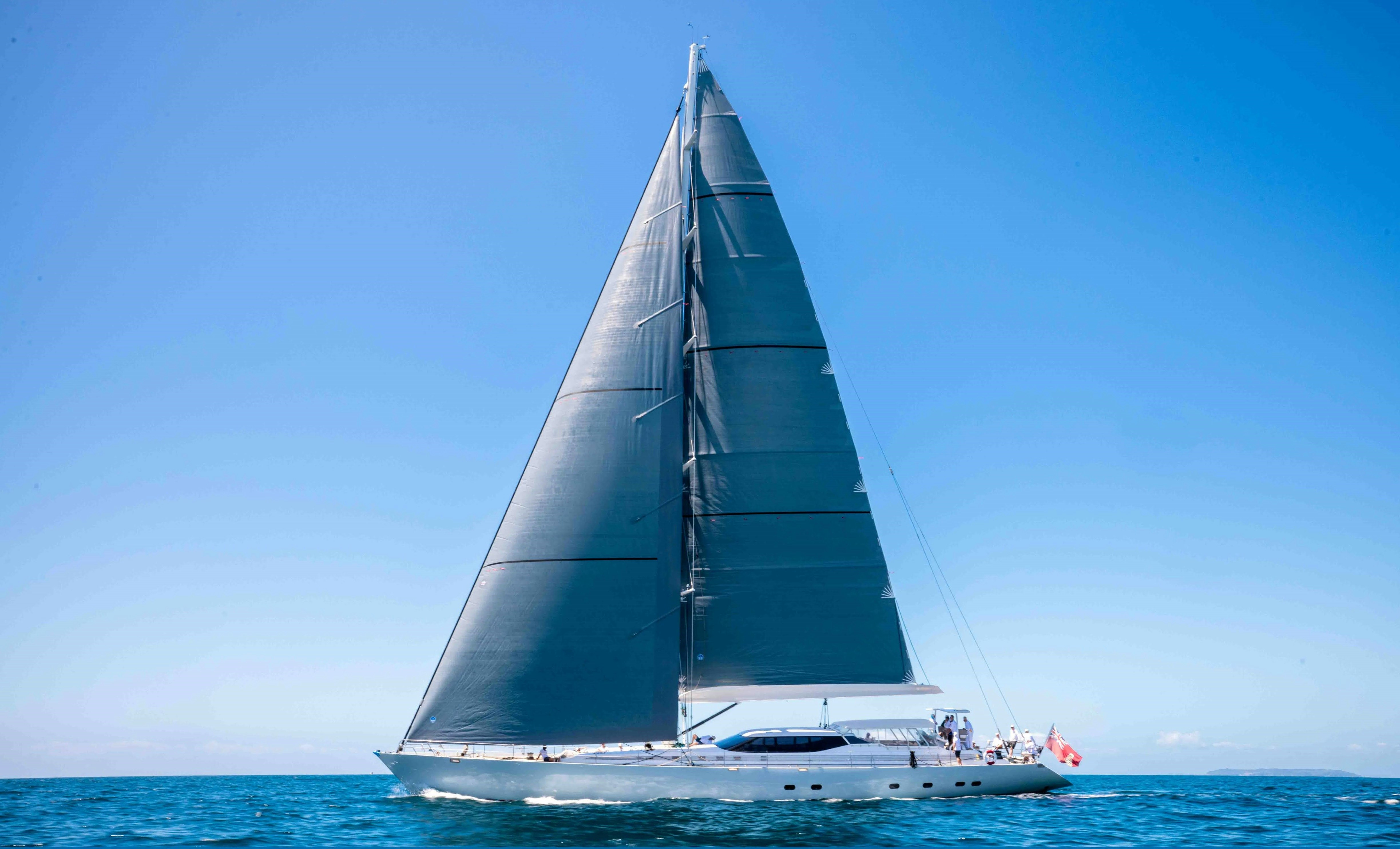 yachtan様　　専用　　(5／１０まで) ZENJI Yacht for Charter | 183' 9