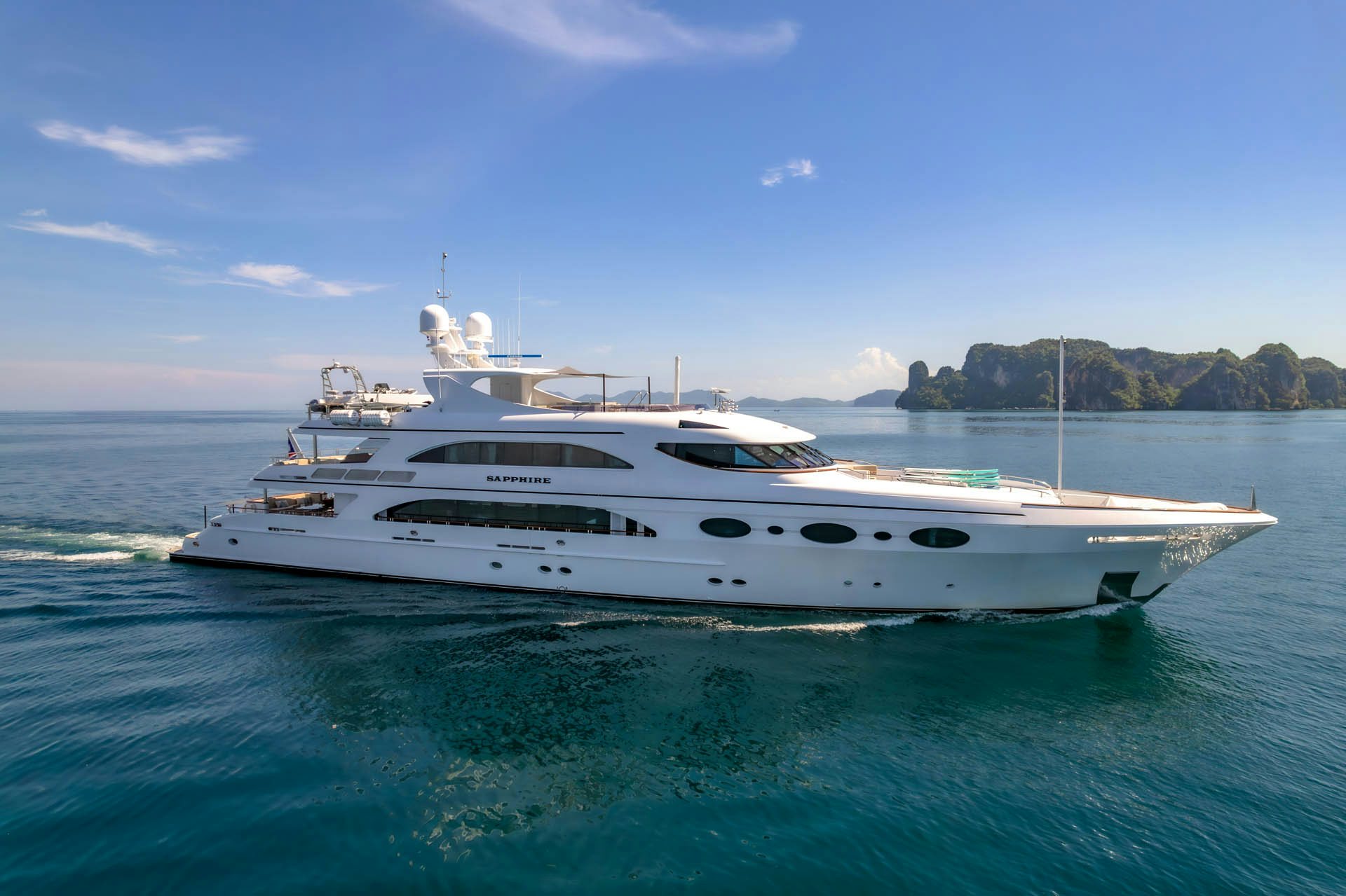a white yacht in the water aboard SAPPHIRE Yacht for Sale