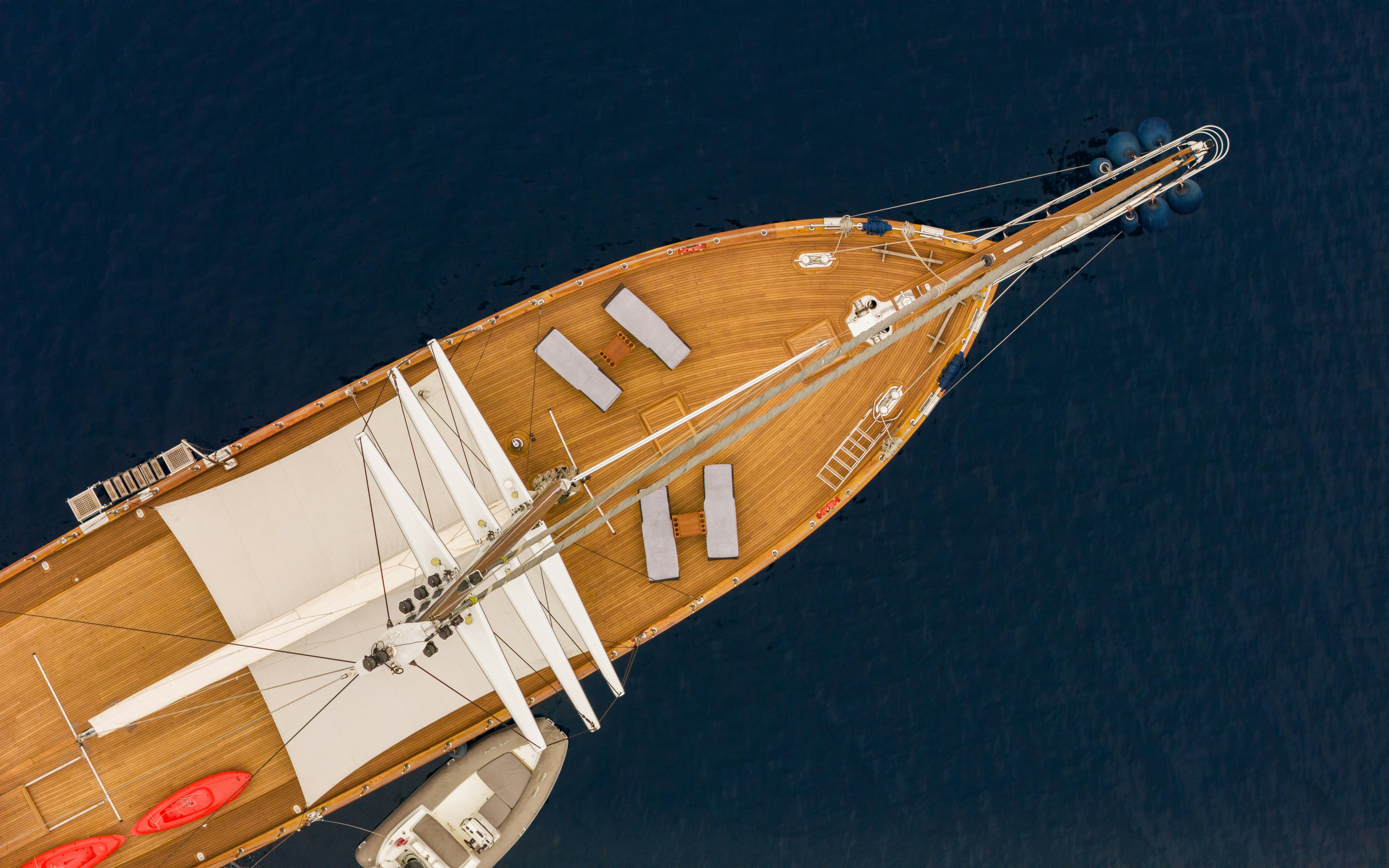 a space ship in the ocean aboard LE PIETRE Yacht for Sale