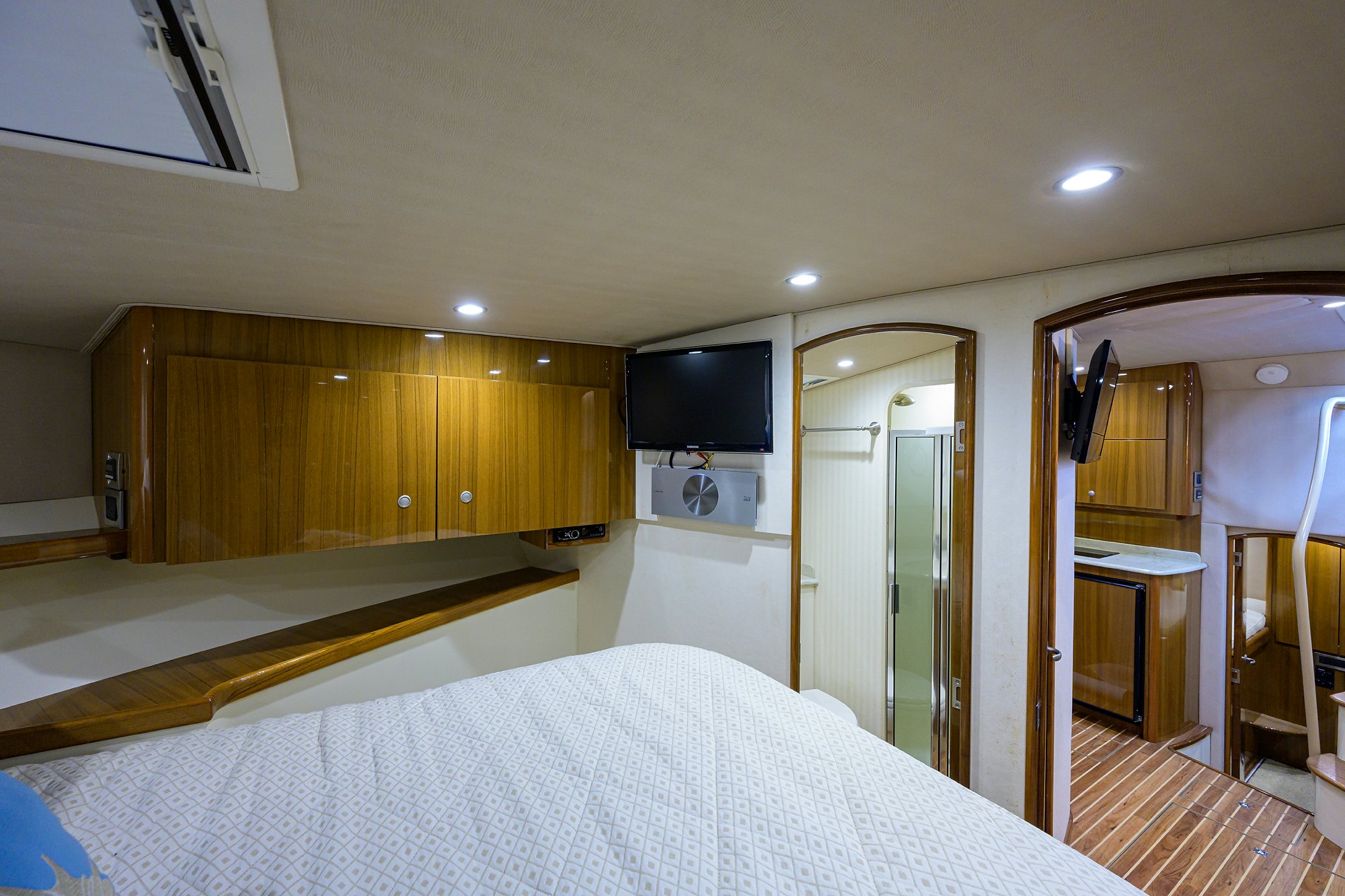 a hotel room with a bed aboard GALENE Yacht for Sale