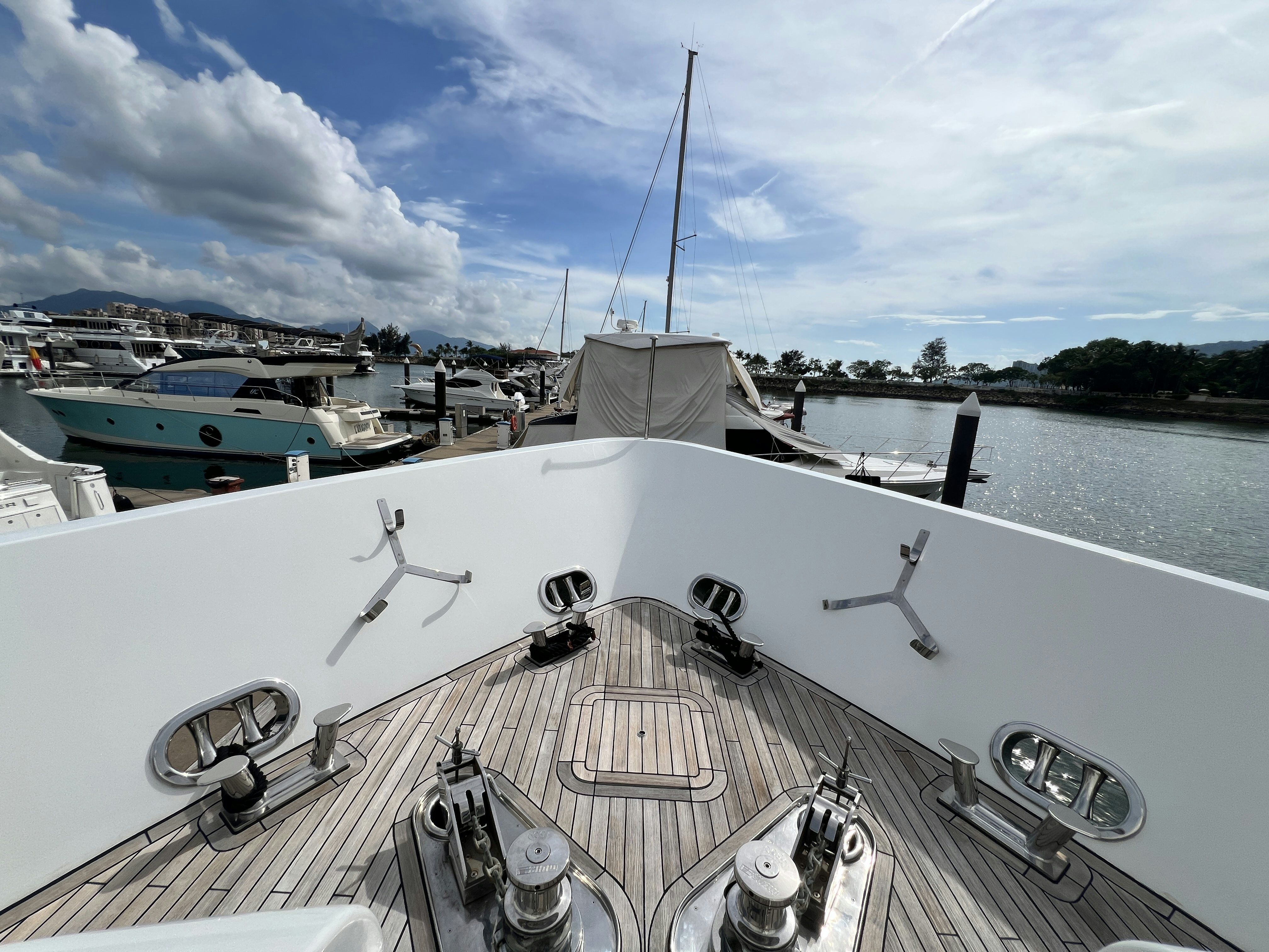 a boat with a rope attached aboard SUNRISE Yacht for Sale