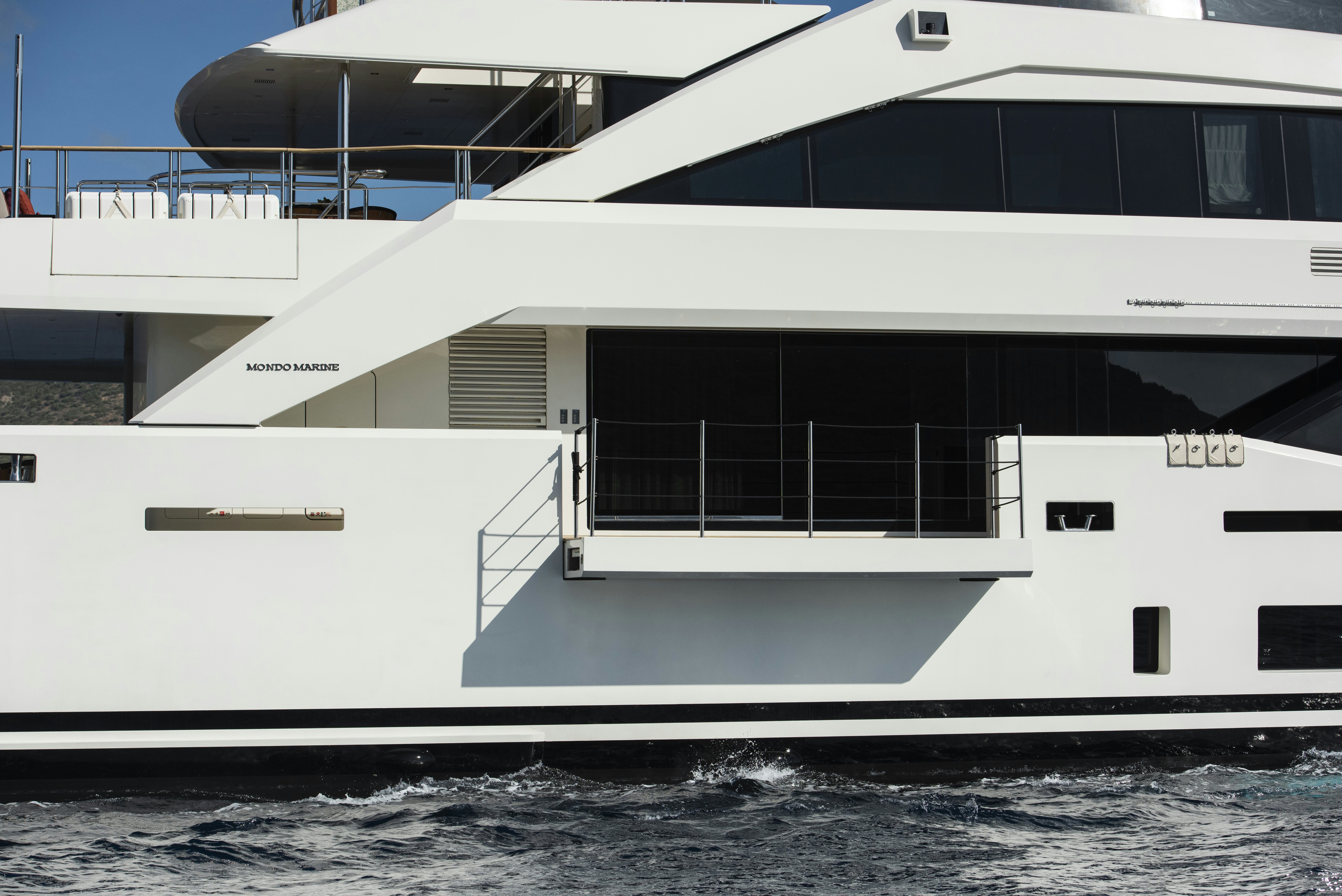 diagram aboard SERENITY Yacht for Sale