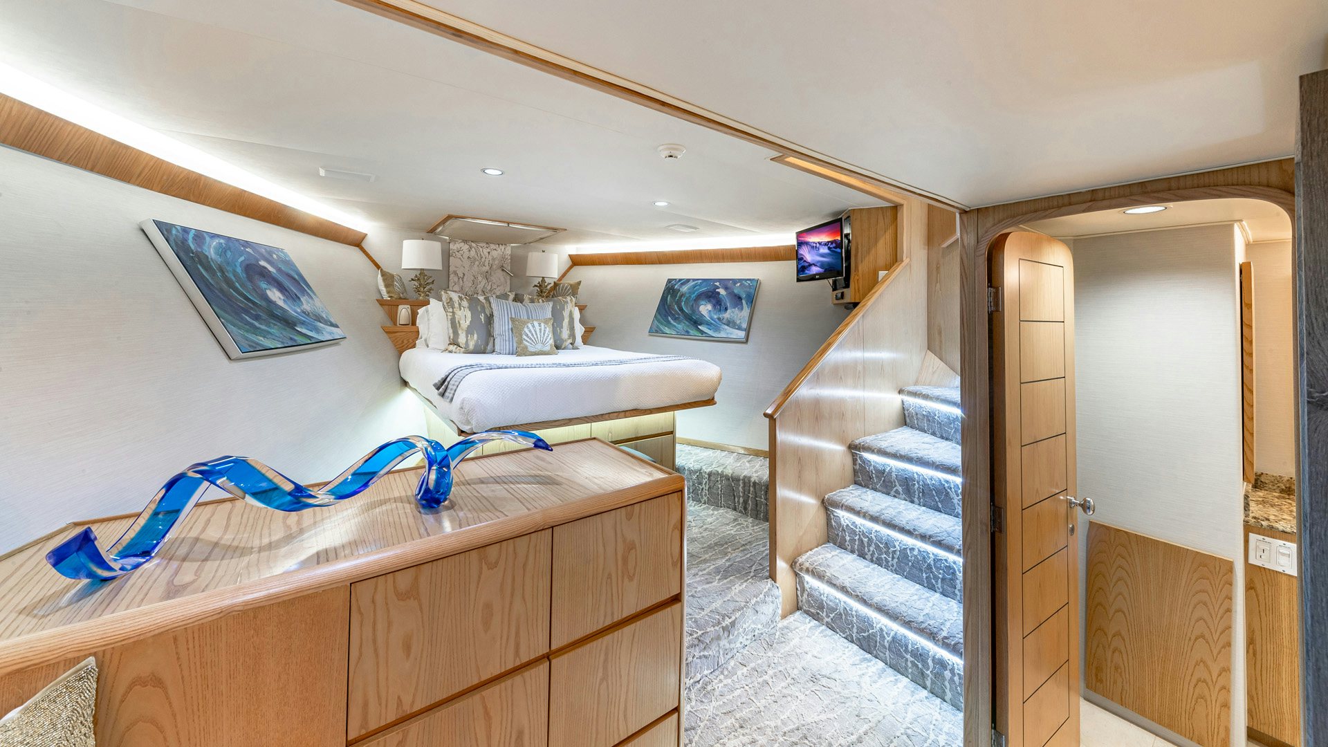 a room with two beds aboard MARGATE Yacht for Sale