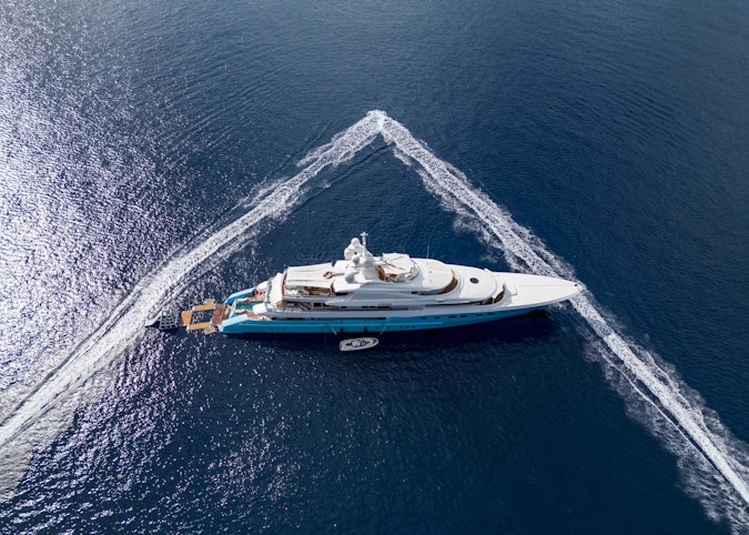 AXIOMA Yacht