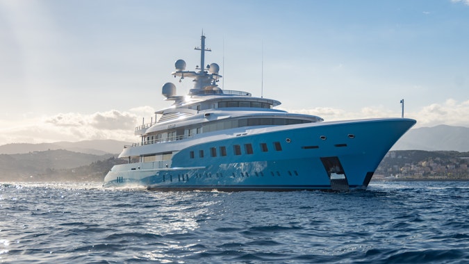 AXIOMA Yacht
