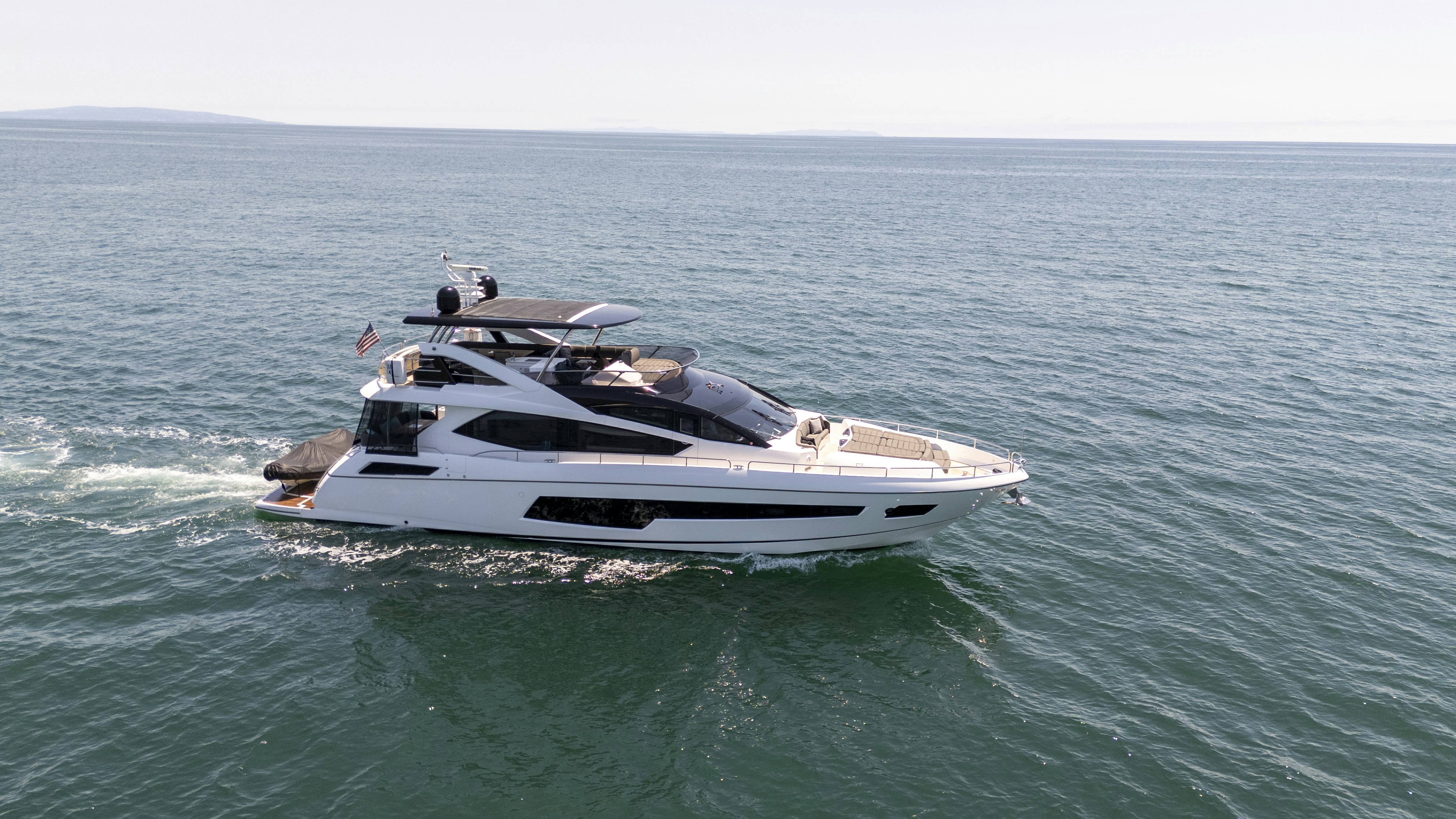 SEA LA VIE Yacht for Sale | 75' (22.86m) 2016 Sunseeker | N&J