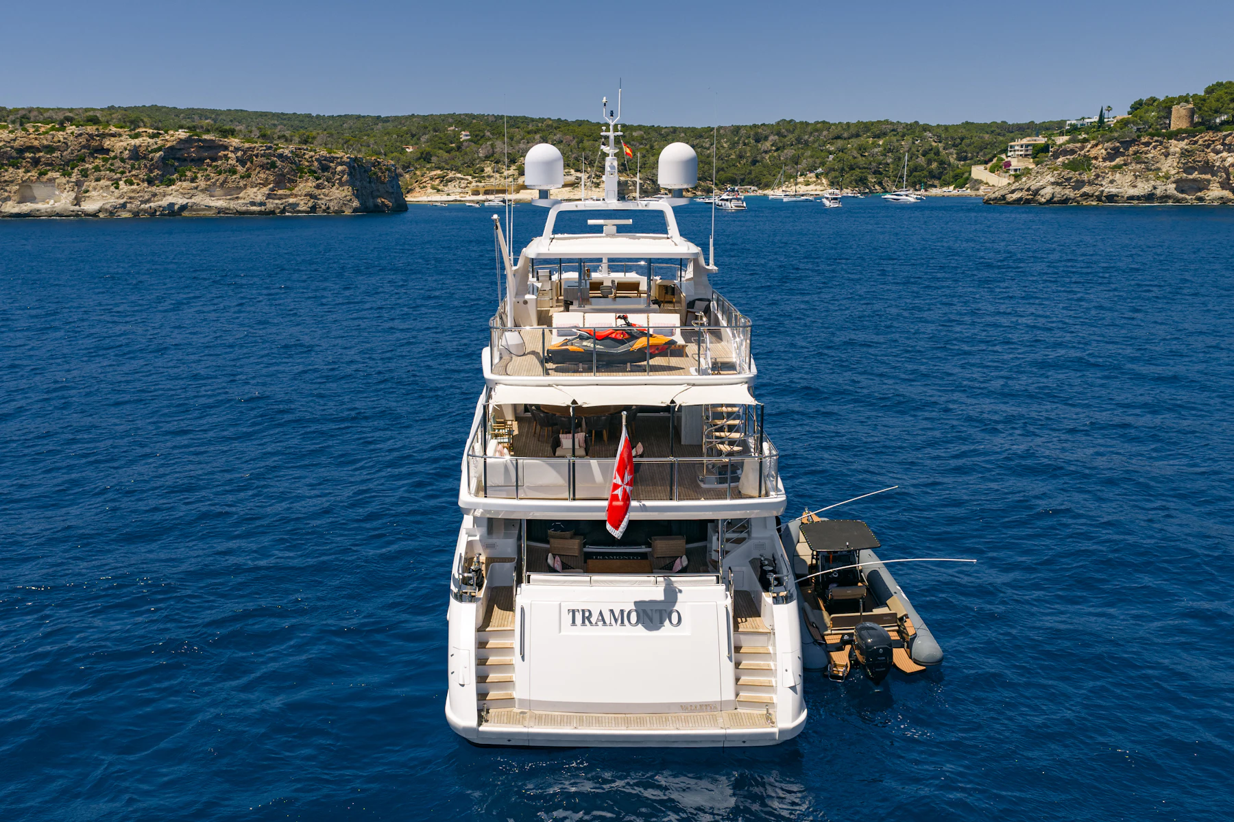 TRAMONTO yacht charter 4