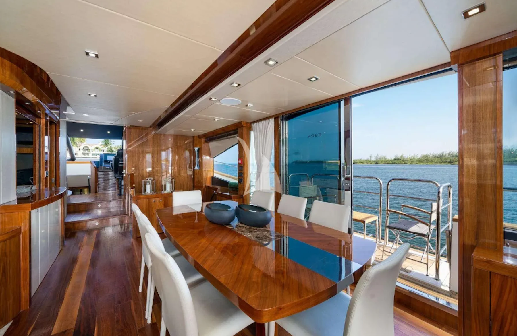 OASIS yacht charter 2