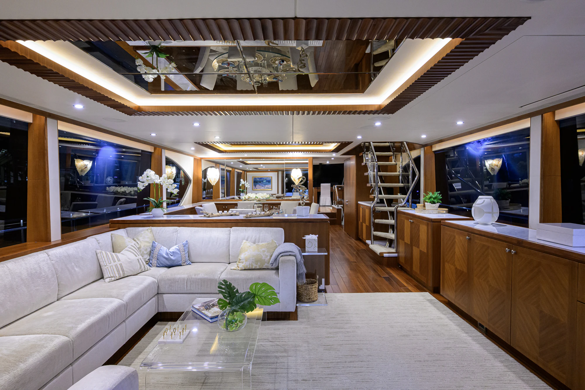 a large living room with a large open floor plan aboard CHINDON Yacht for Sale