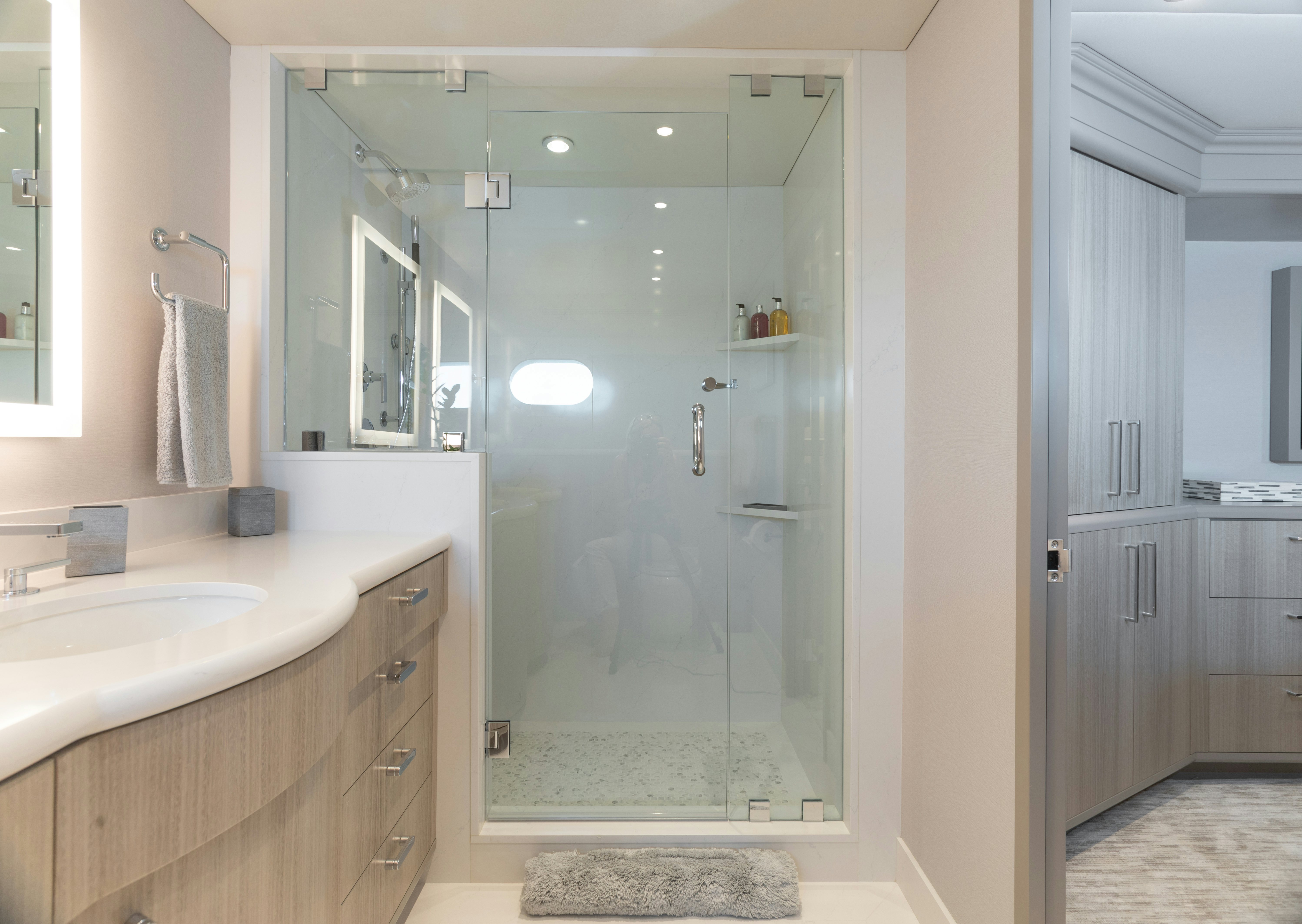 a bathroom with a glass shower aboard NO BAD IDEAS Yacht for Sale