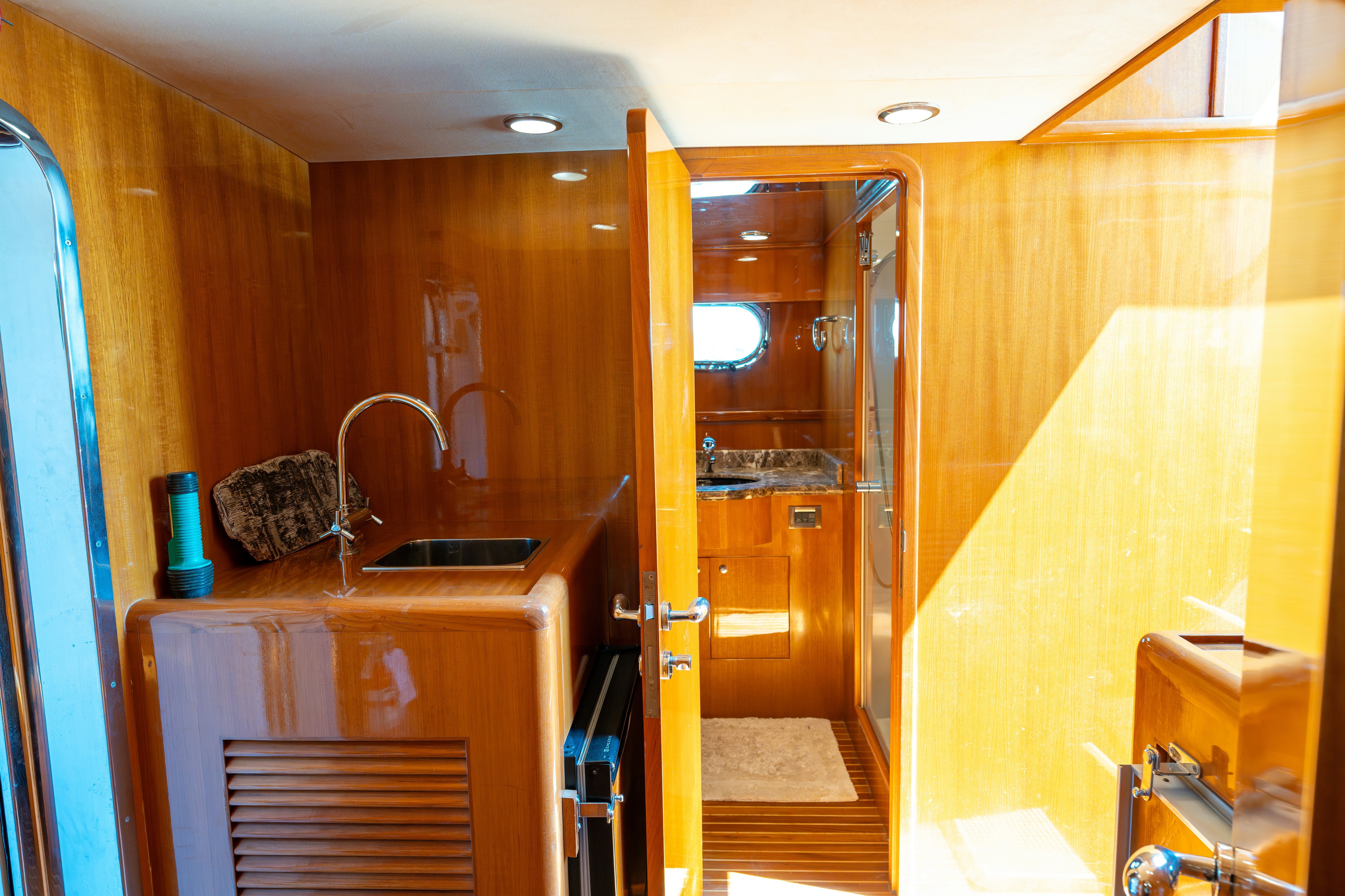 a bathroom with a sink and a mirror aboard MEMORY BANK Yacht for Sale