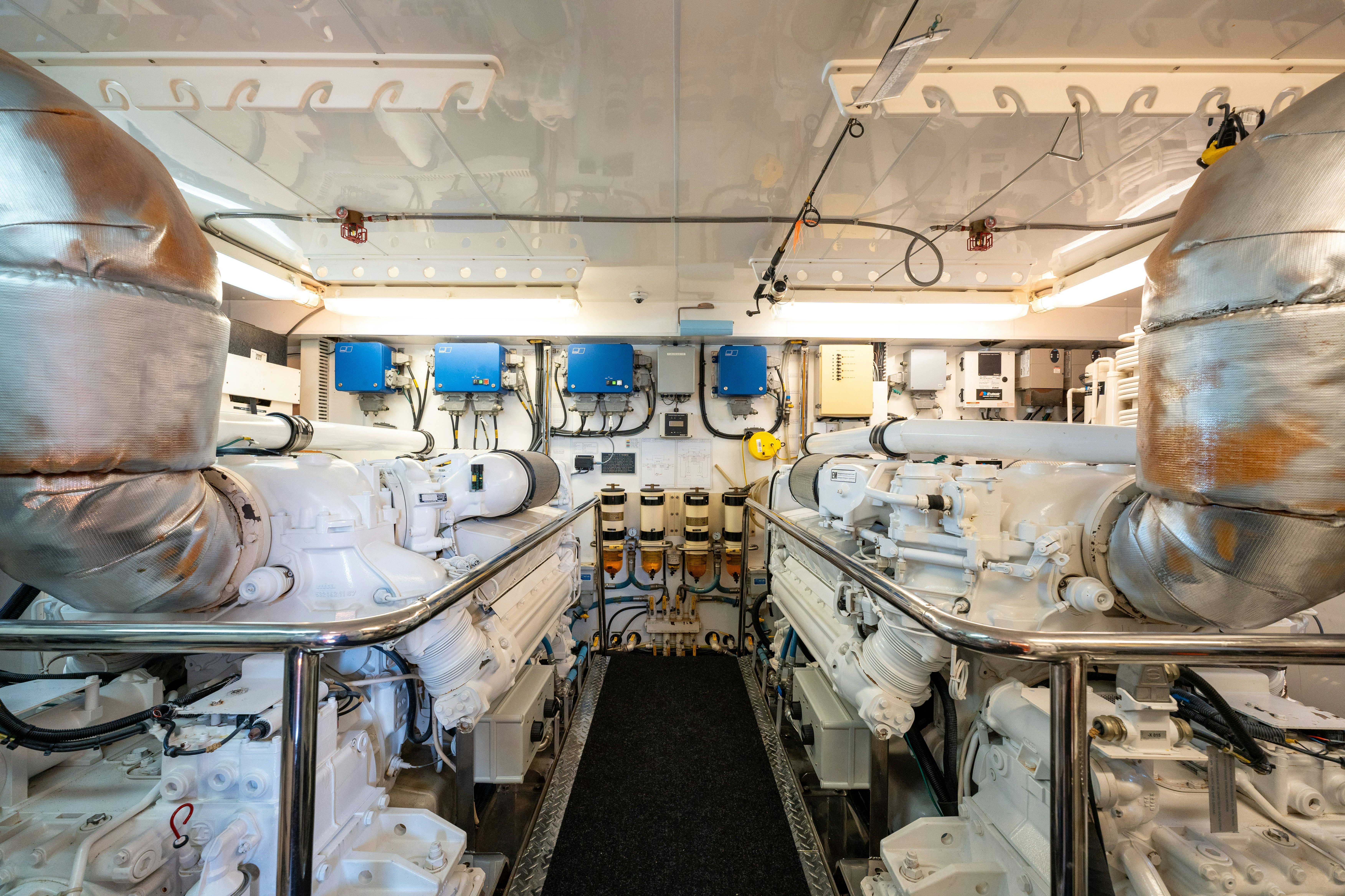 a room with several tanks aboard MEMORY BANK Yacht for Sale
