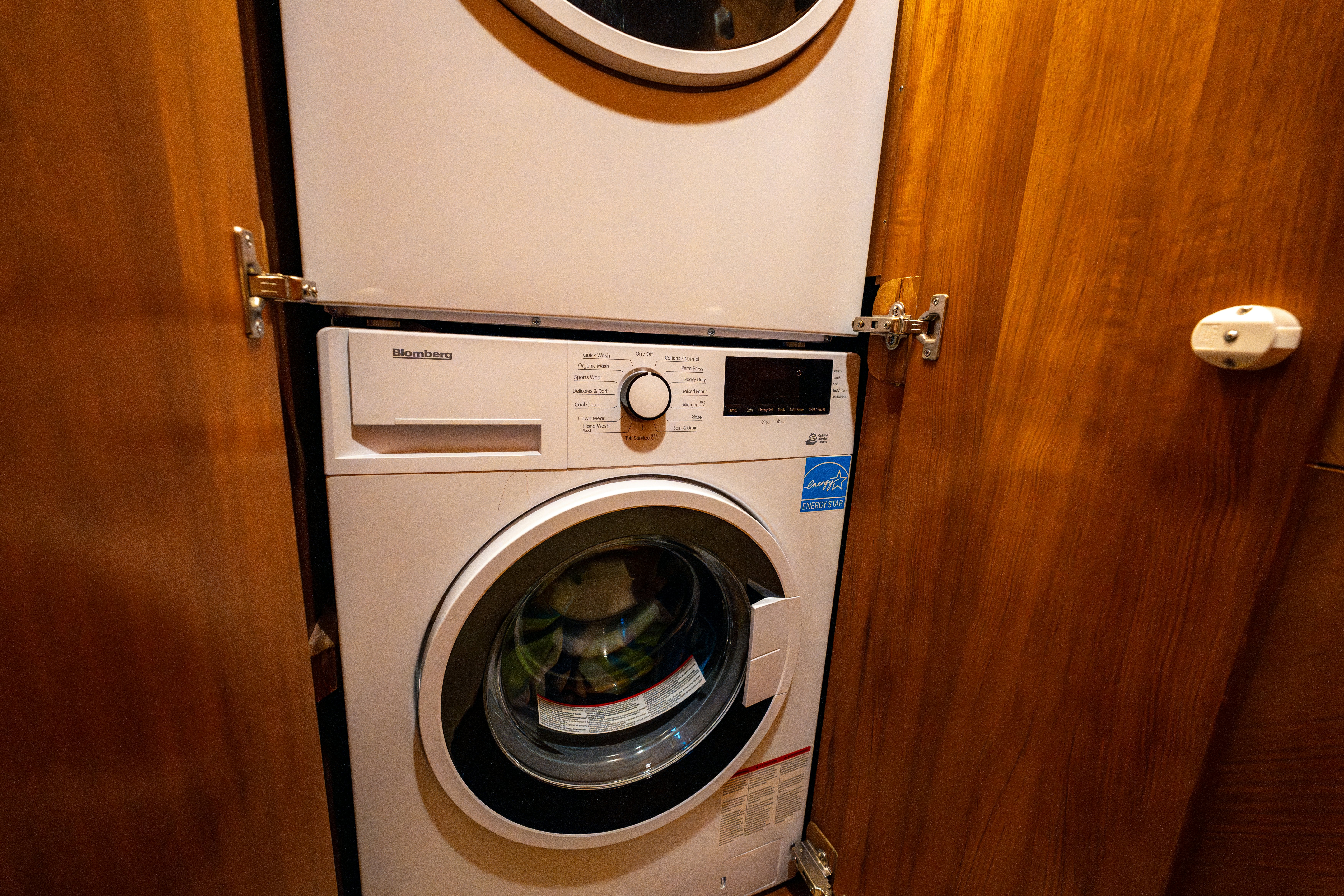 a washing machine in a room aboard MEMORY BANK Yacht for Sale