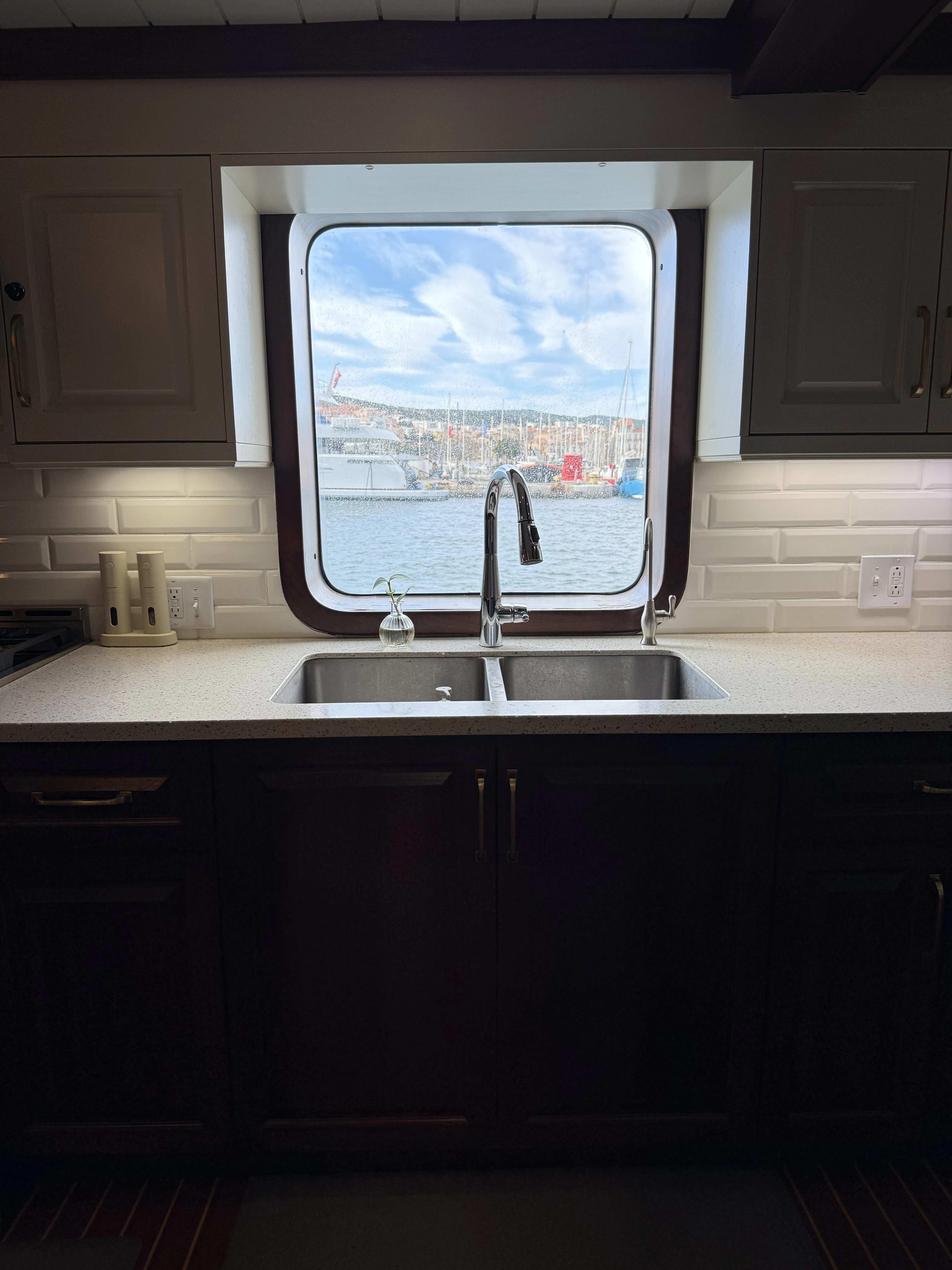 a sink and a window in a room aboard ANNE S PIERCE Yacht for Sale
