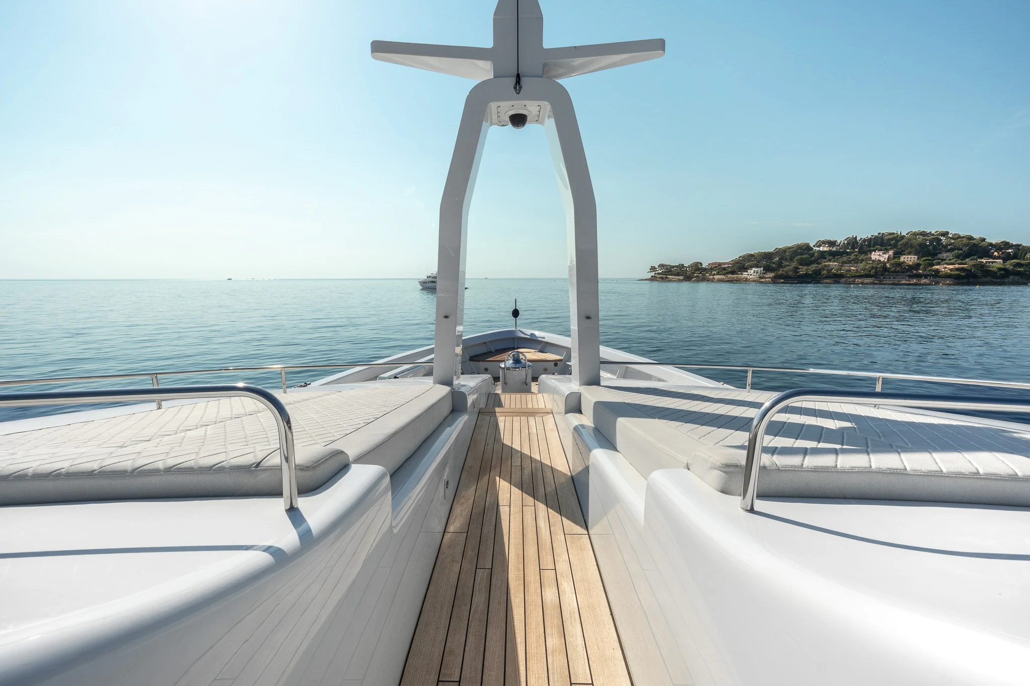 a wooden platform on a boat aboard TITIAN PEARL Yacht for Sale