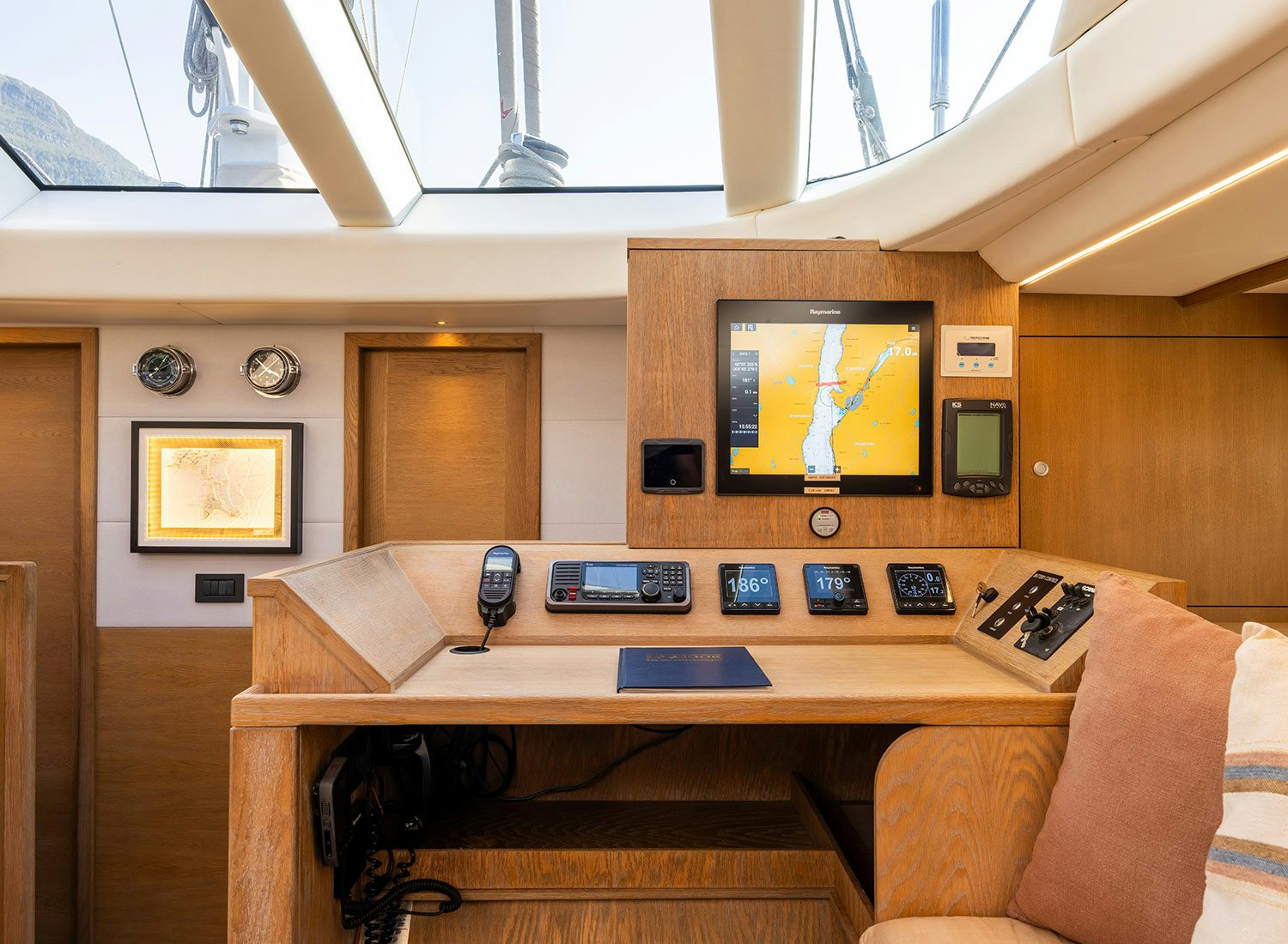 a room with a desk and a television aboard CHAMPAGNE HIPPY Yacht for Sale